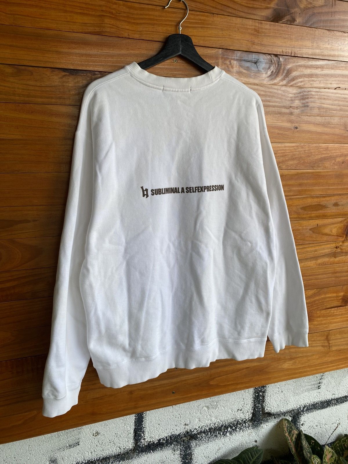 Japanese Brand B-One-Soul White Graphic – Subliminal Self Expression Size US L / EU 52-54 / 3 - 12 Thumbnail