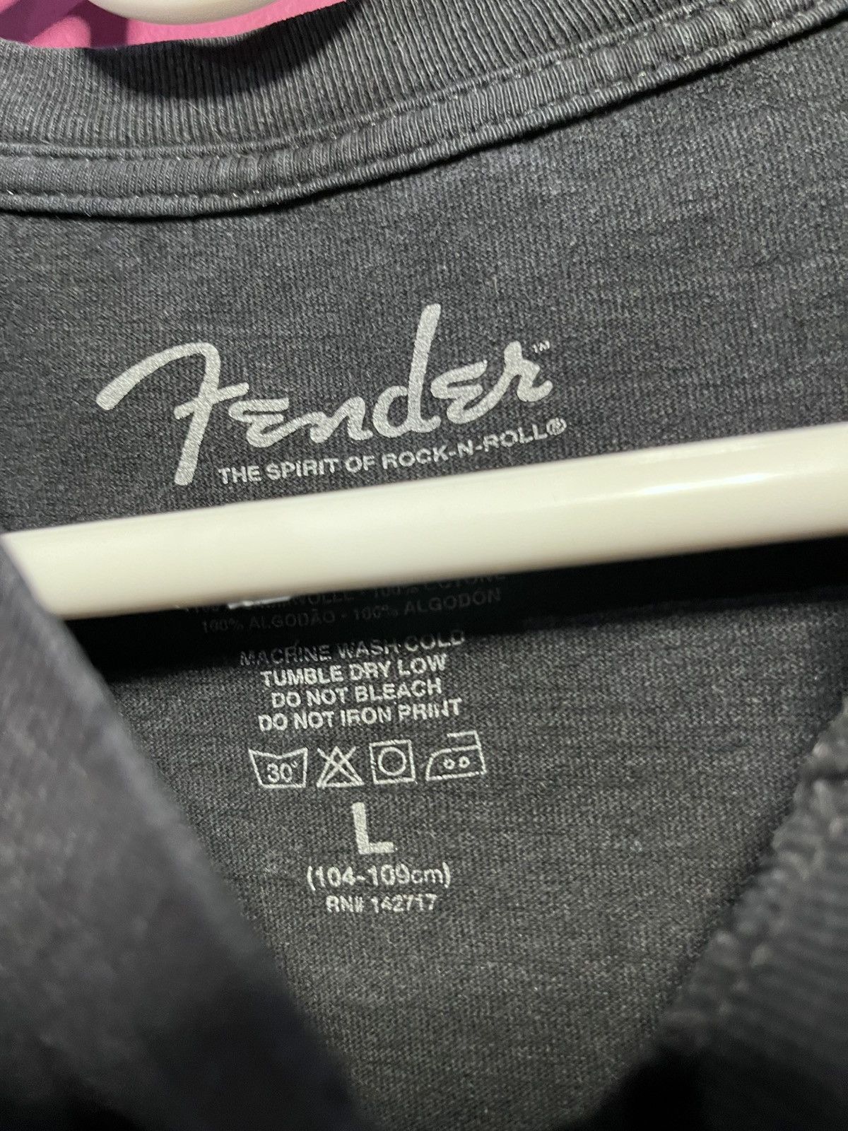 Fender × Vintage Fender logo tee Size US L / EU 52-54 / 3 - 4 Thumbnail