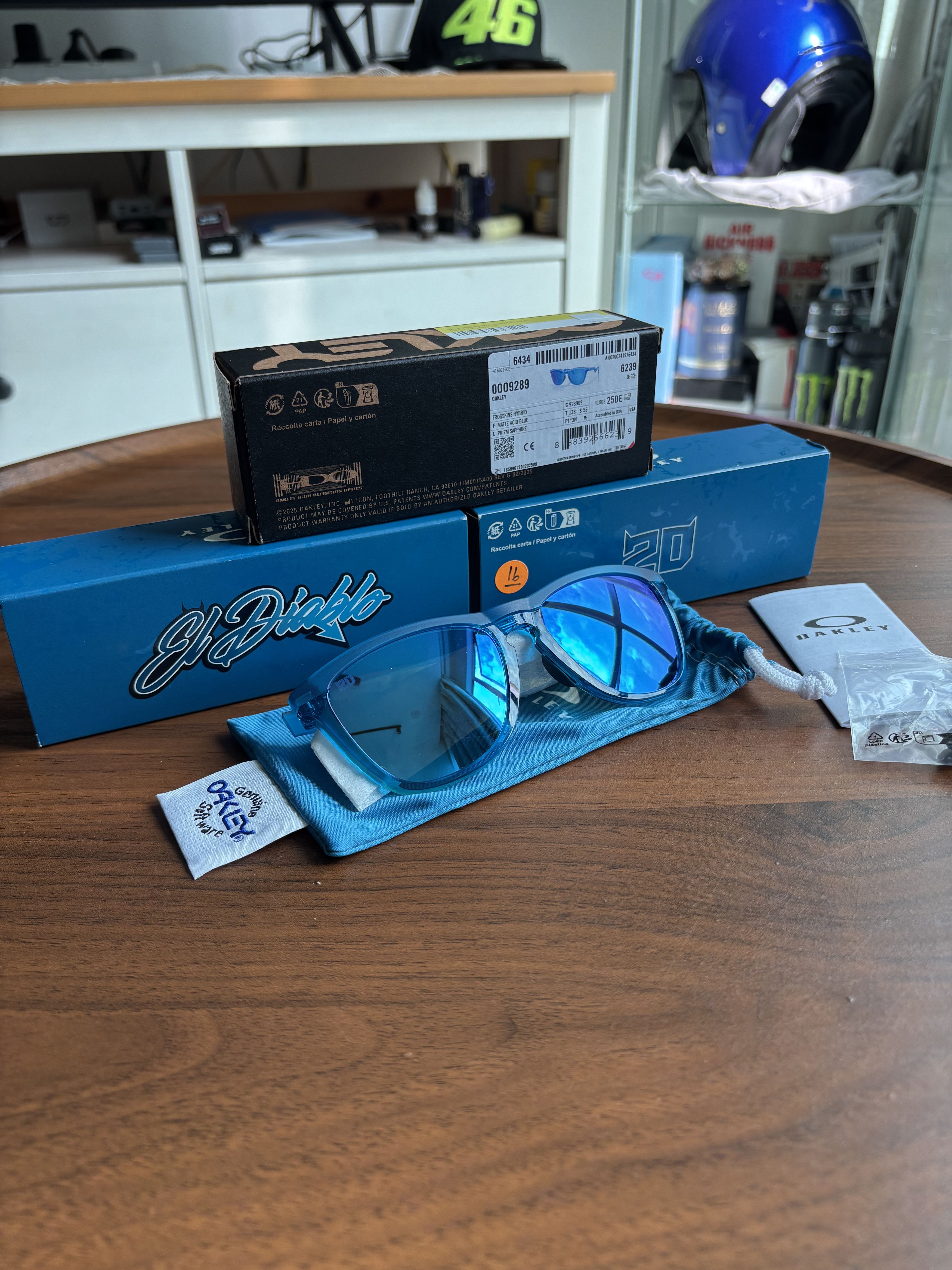 Other Frogskin oakley limited edition moto gp 20’ Size 40 - 1 Thumbnail