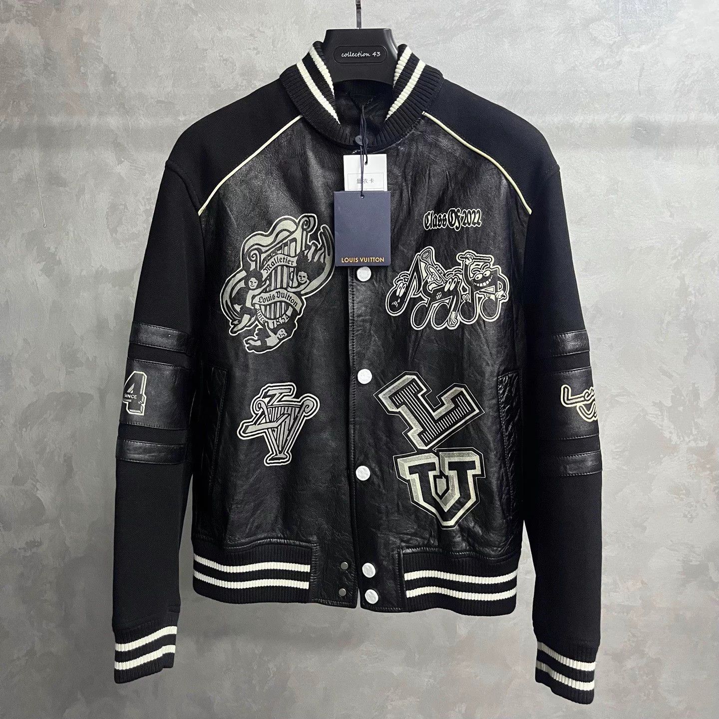 Louis Vuitton Louis Vuitton black striped long-sleeved jacketlogo patch Size US S / EU 44-46 / 1 - 1 Thumbnail