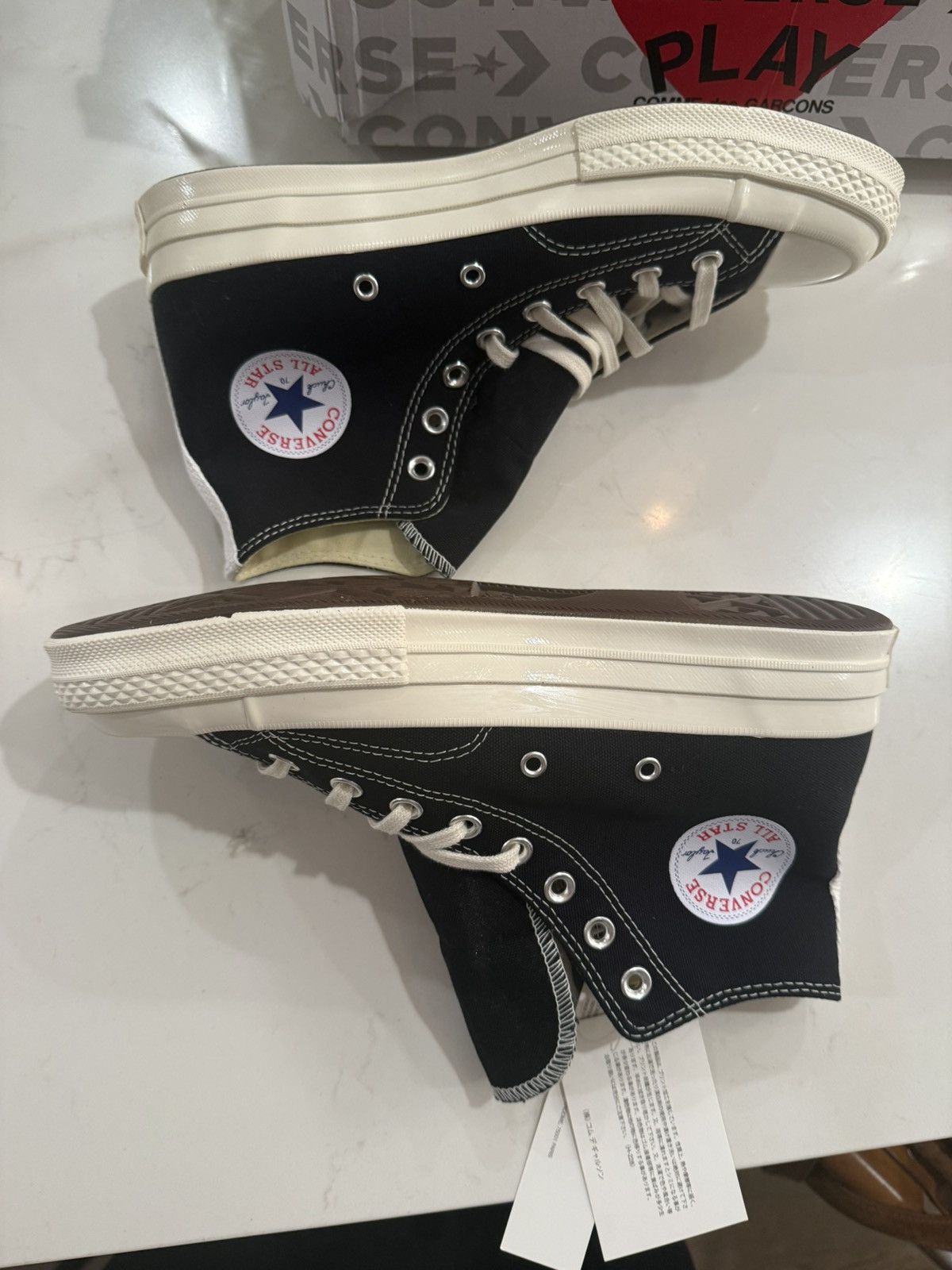 Comme des Garcons PLAY × Converse Brand new CDG Converse Size M10 Size US 10 / EU 43 - 3 Thumbnail
