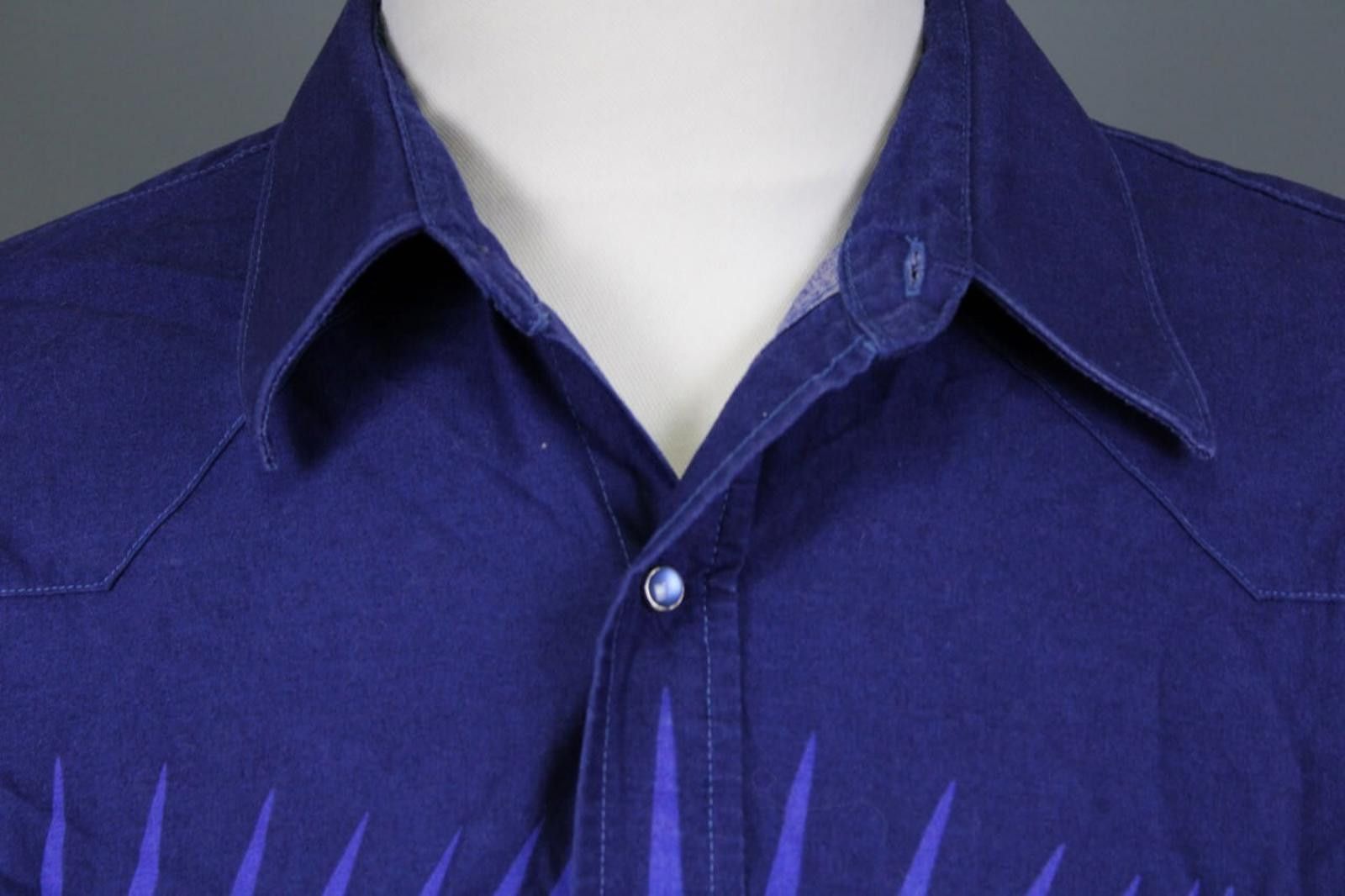 Wrangler Vintage Wrangler Blue Vest Printed Pockets Shirt Size XL Size US XL / EU 56 / 4 - 5 Thumbnail