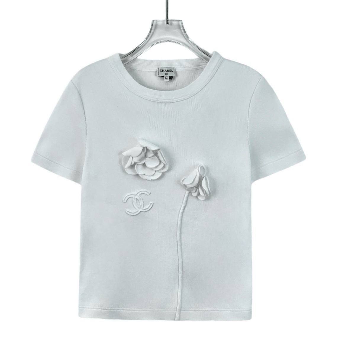 Chanel Chanel White Short Sleeve T-Shirt With 3D Flower Detail Size XXS / US 00 / IT 34 - 1 Thumbnail