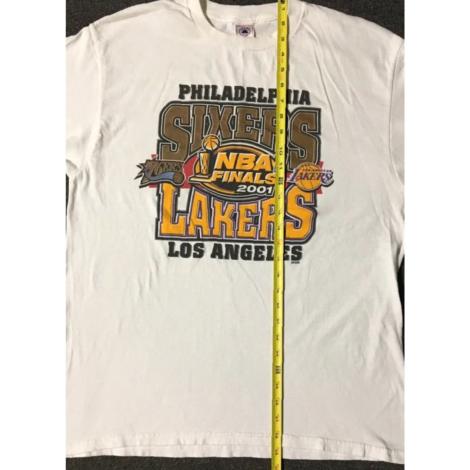 NBA Vtg 2001 Lakers NBA Finals Shirt L Basketball Kobe Shaq Champion 76ers Y2K 90s Size US L / EU 52-54 / 3 - 6 Thumbnail