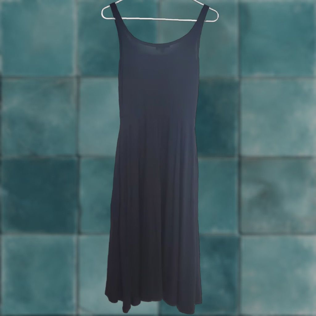 Quince Quince Dress Women XS Black Midi Sleeveless Jersey Lyocell Spandex Pockets Minimalist Fit & Flare Tank Sundress Size XS / US 0-2 / IT 36-38 - 1 Thumbnail