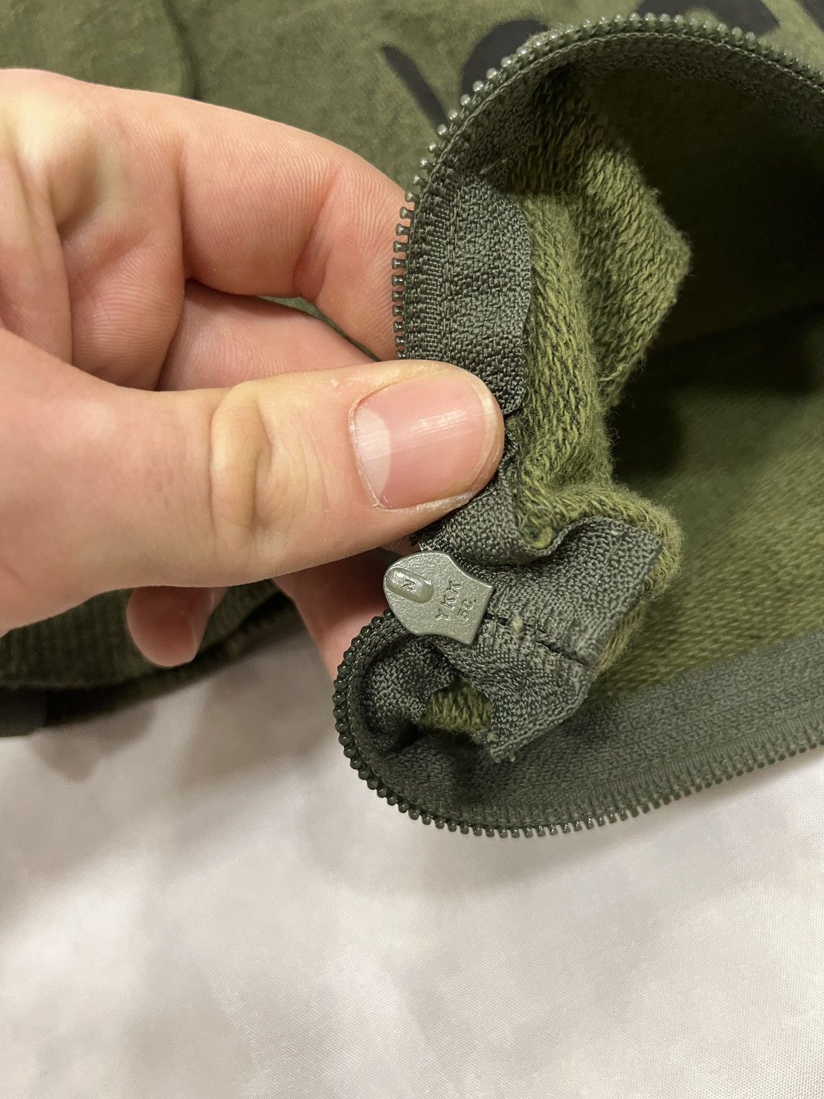 Issey Miyake Issey Miyake Transformable Zip Sweatshirt & Backpack Size US S / EU 44-46 / 1 - 8 Thumbnail
