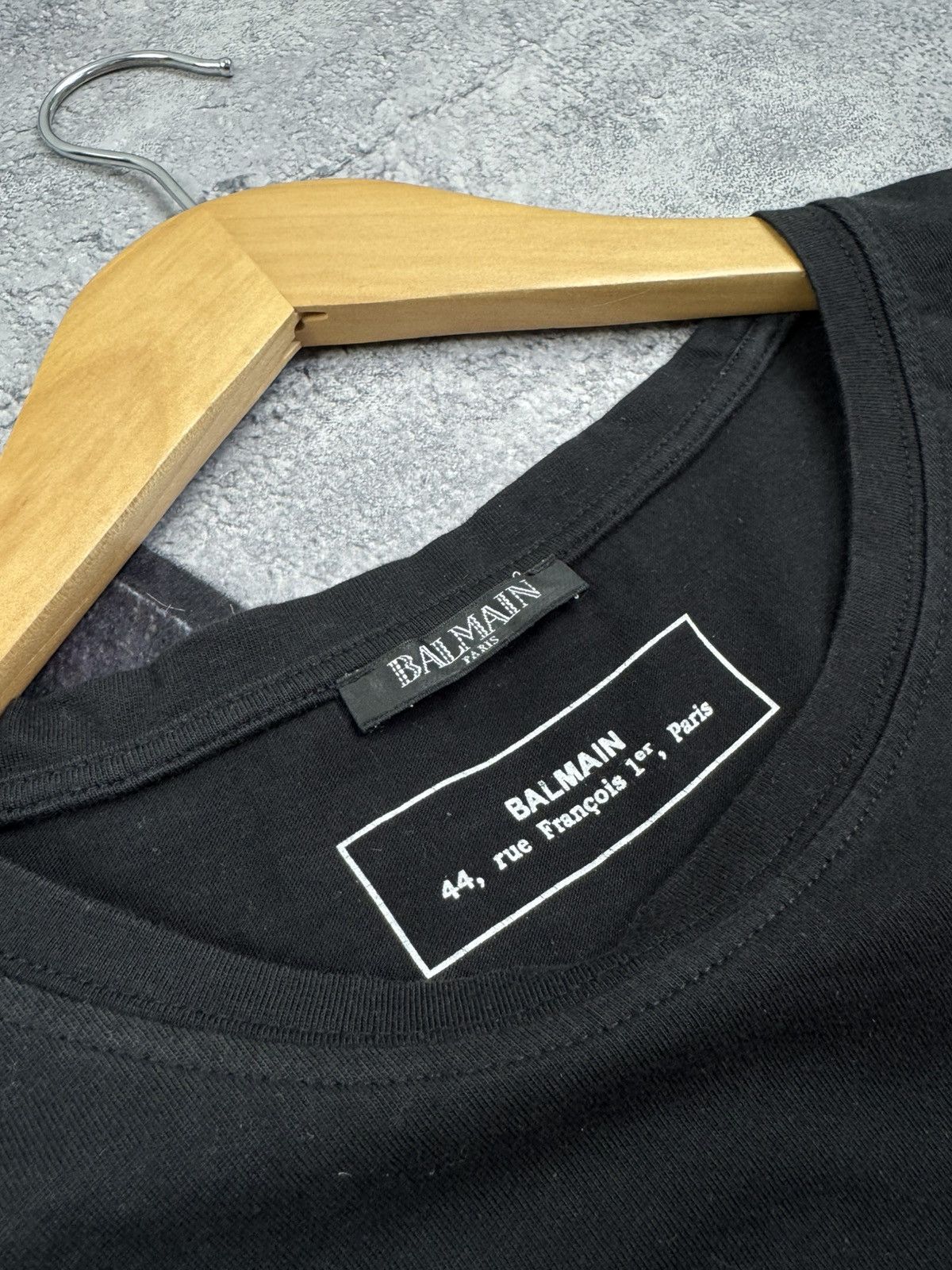 Balmain Balmain t-shirt Men Center Logo PARIS BLACK tee size XXL Size US XXL / EU 58 / 5 - 7 Thumbnail