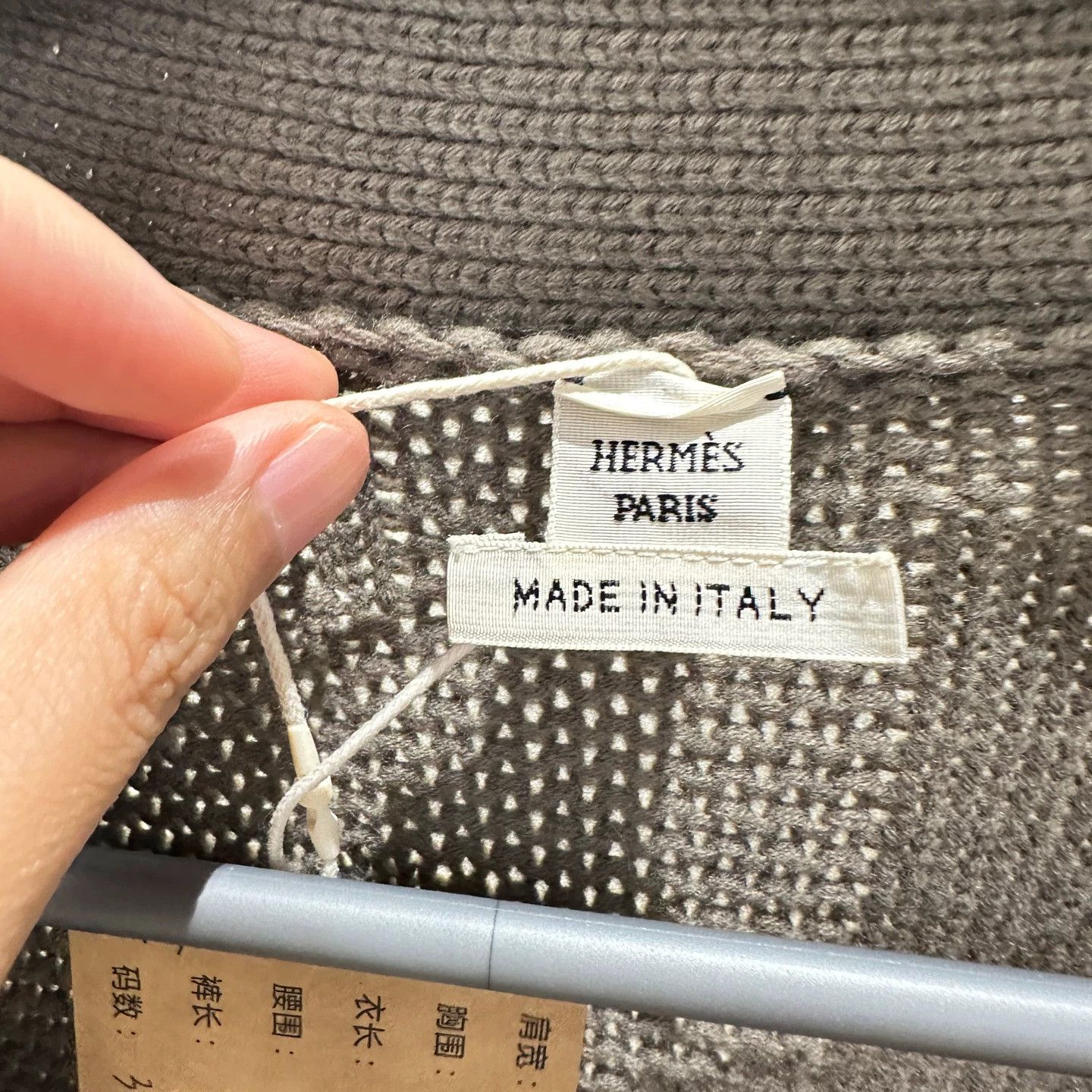 Hermes Hermes may877 embossed H logo chunkyknit cardigan 34 Size XS / US 0-2 / IT 36-38 - 4 Thumbnail