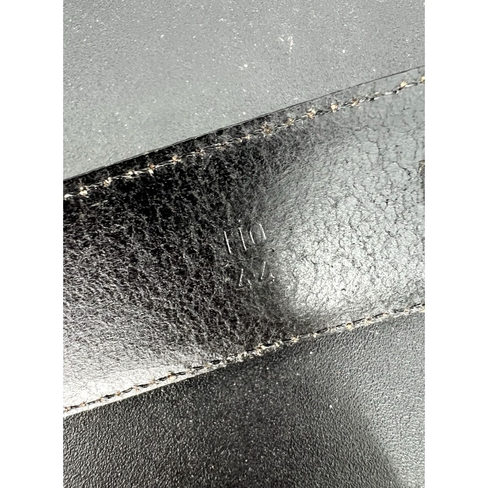 Allen Edmonds Allen Edmonds Mens Dress Belt Black Leather Made In USA Brass Buckle Geometric Pattern One Size Regular USA Mens Belt Size ONE SIZE - 4 Thumbnail