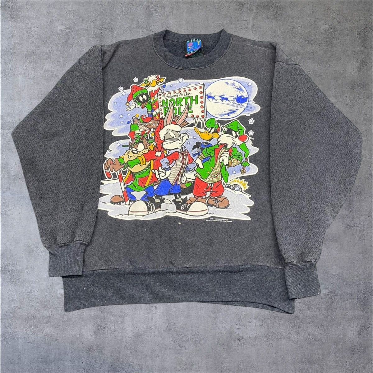 Vintage Vintage Looney Tunes Christmas Sweatshirt Size US S / EU 44-46 / 1 - 1 Thumbnail