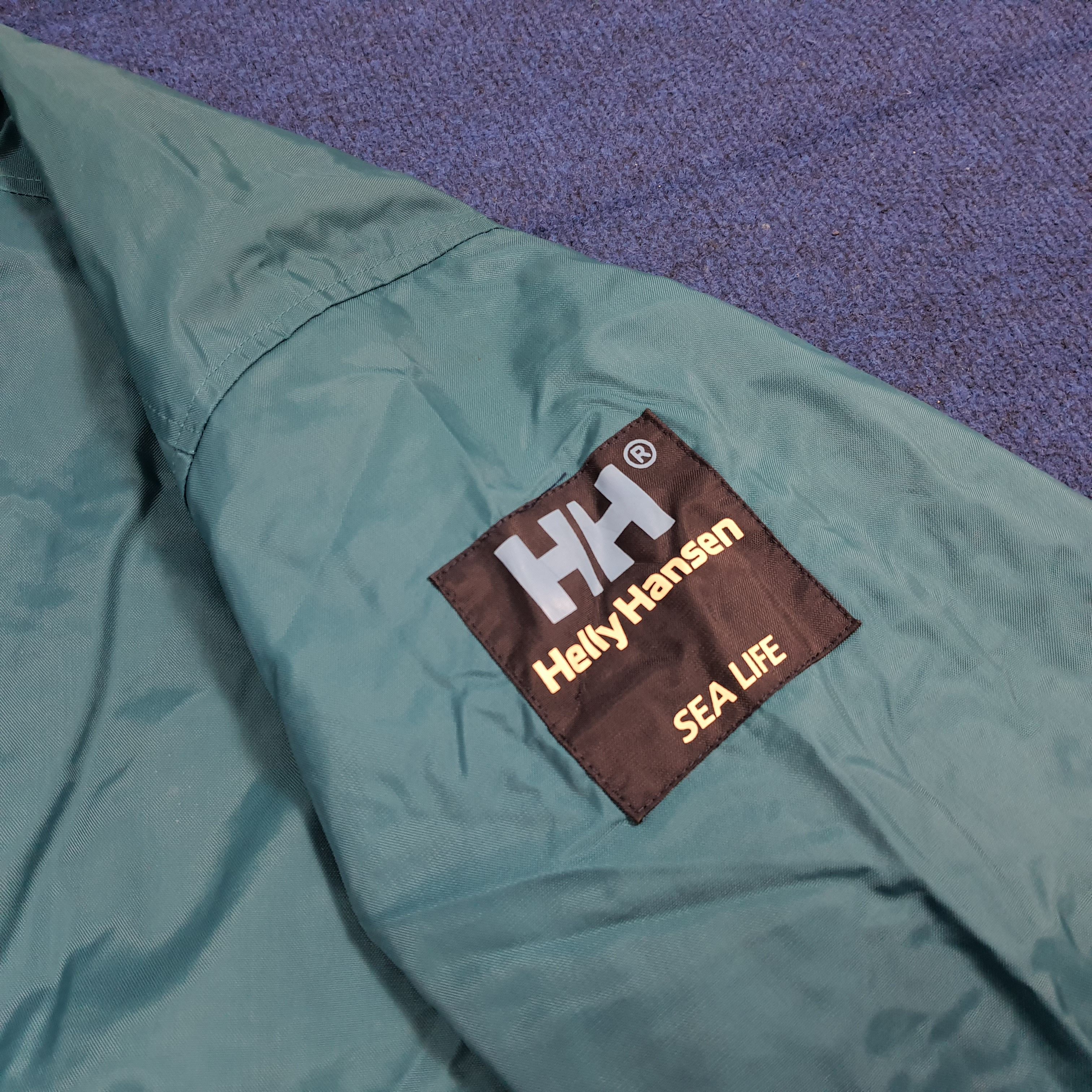 Helly Hansen Vintage Helly Hansen Fleece Custom Skull Logo Jacket C286N23 Size US XL / EU 56 / 4 - 6 Thumbnail
