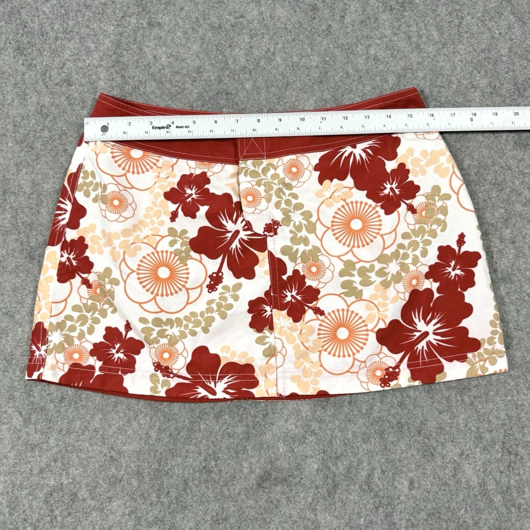 Vintage Miken Floral Print Swim Cover-up Two-Sides Skirt Juniors Fits Size Waist 32" Red Size 42" / US 20 - 6 Thumbnail