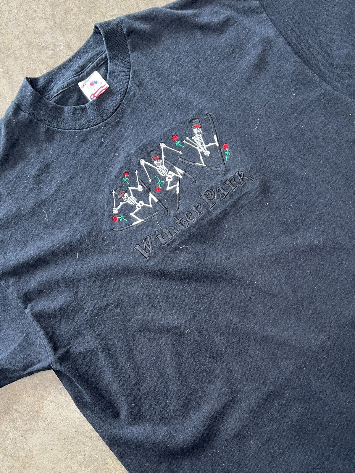 Vintage Vintage Winter Park Skeletons Single Stitch Tee XL Size US XL / EU 56 / 4 - 1 Thumbnail