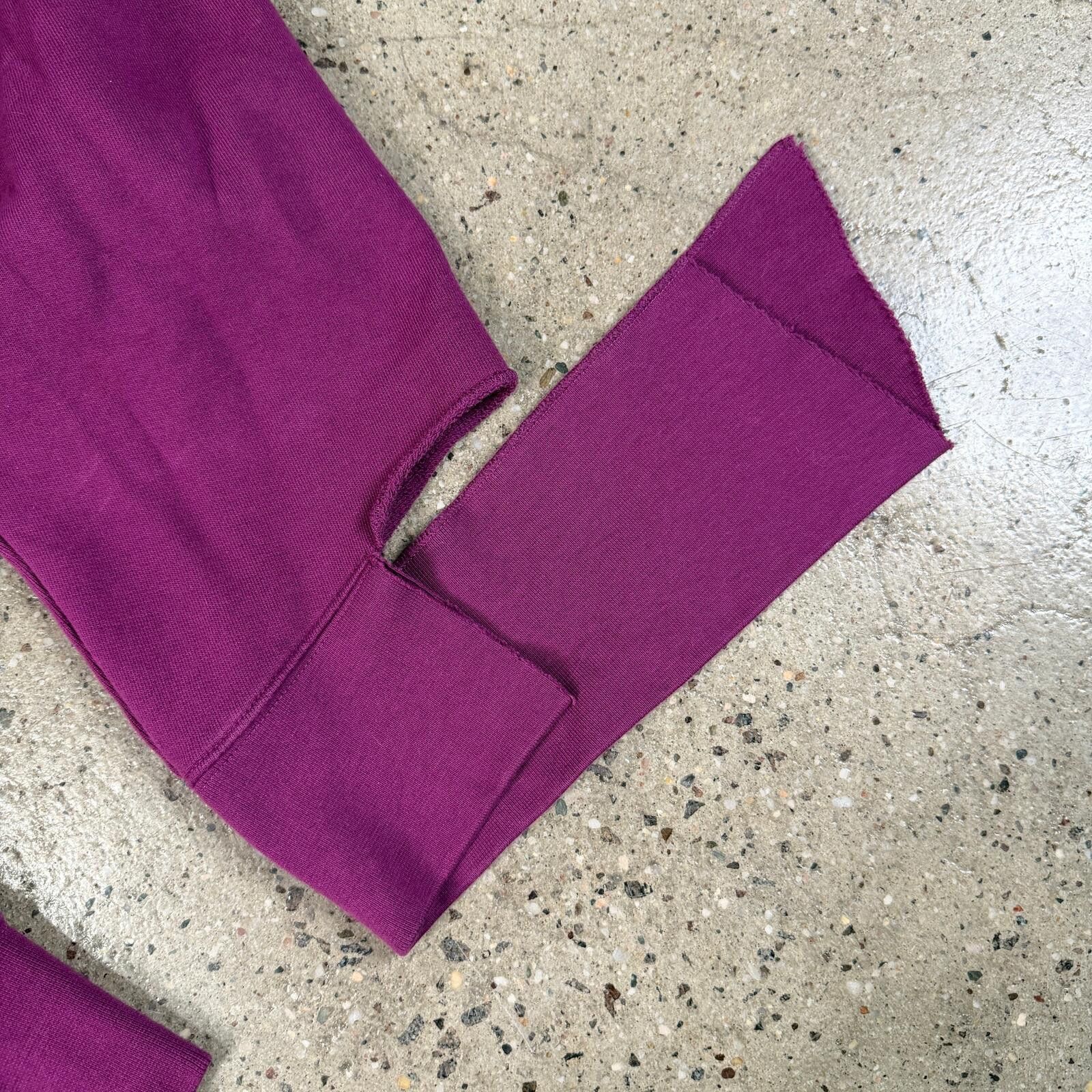 Vetements Vetements Asymmetric Sweater Size US S / EU 44-46 / 1 - 8 Thumbnail