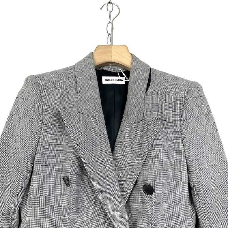 Balenciaga Balenciaga Gray Plaid Double-Breasted Suit Jacket Size M / US 6-8 / IT 42-44 - 3 Thumbnail