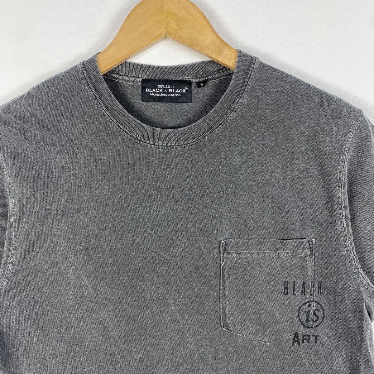 Japanese Brand Japanese Brand BLACK x BLACK "Black Is Art" Pocket Tee Shirt Size US S / EU 44-46 / 1 - 5 Thumbnail