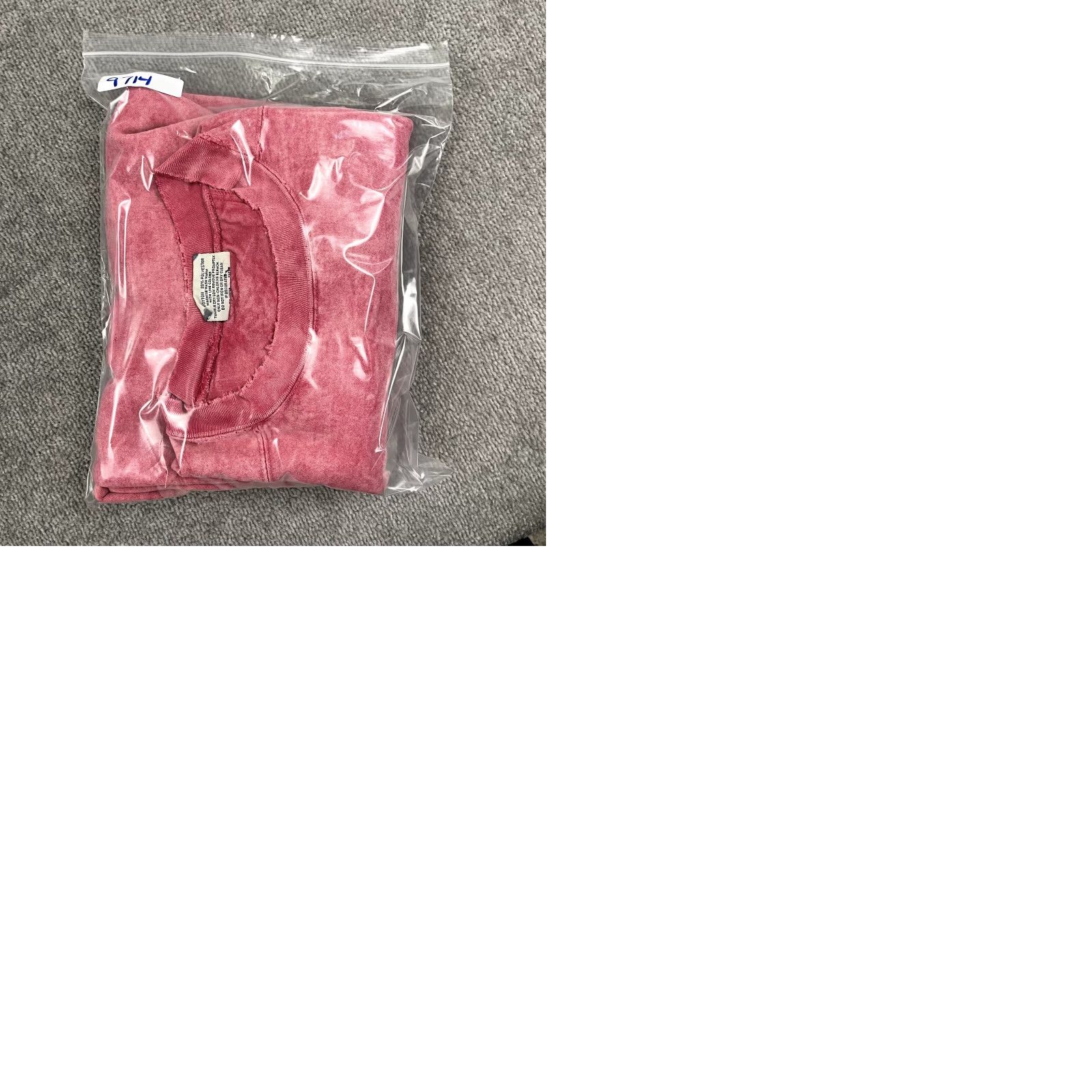 Lee VINTAGE LEE Sweatshirt Mens Large Pink Crew Neck Skate Surf Distressed Thrashed Size US L / EU 52-54 / 3 - 9 Thumbnail