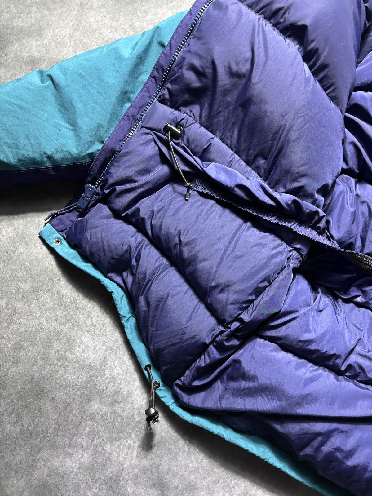 Mountain Equipment Company Vintage MEC Down Jacket Puffer Coat Co-op TNF Goose Hood CAN Size US M / EU 48-50 / 2 - 17 Thumbnail