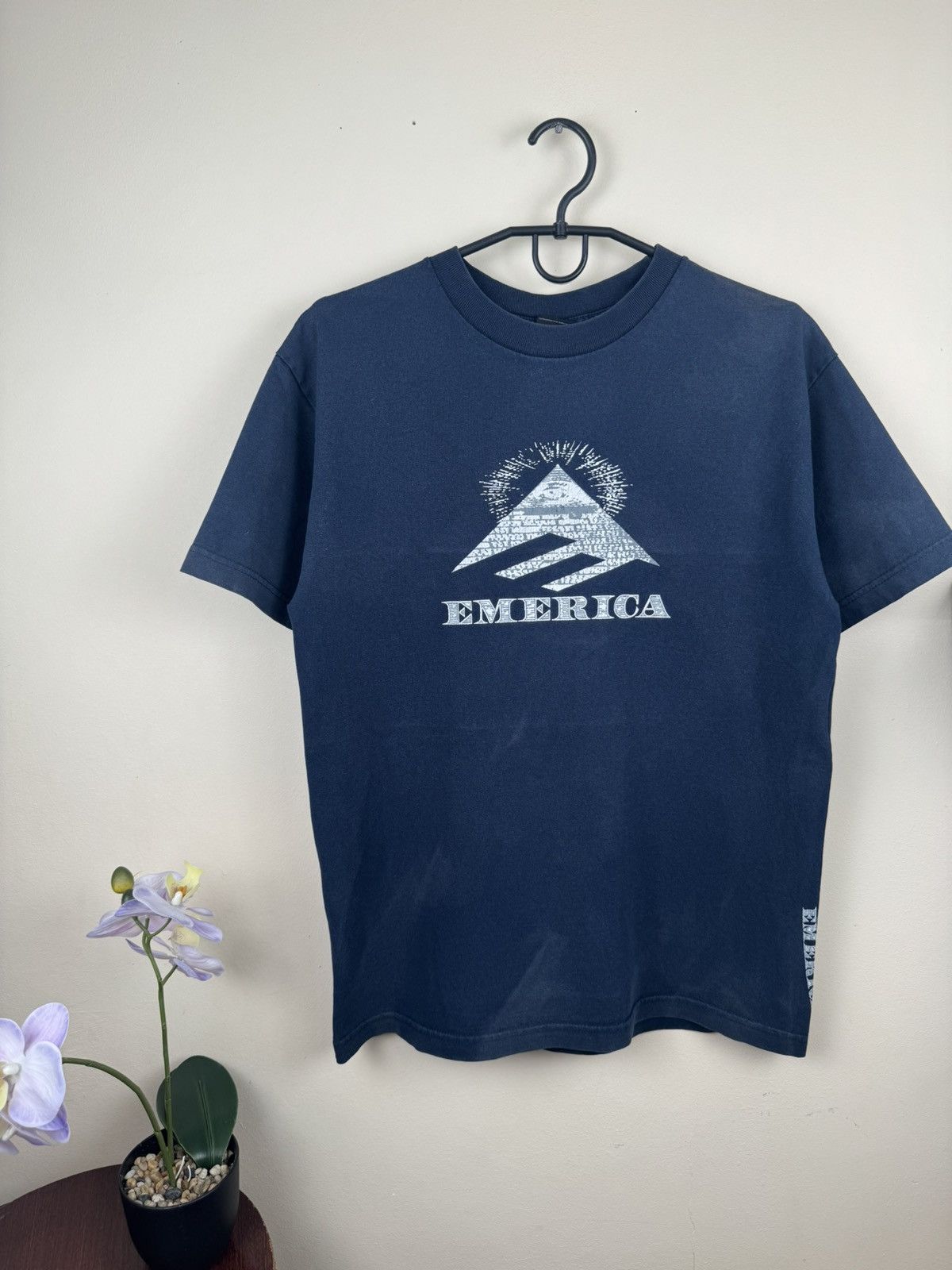 Emerica Vintage Emerica T shirt Skateboarding Mason Pyramide M Blue Size US M / EU 48-50 / 2 - 4 Thumbnail