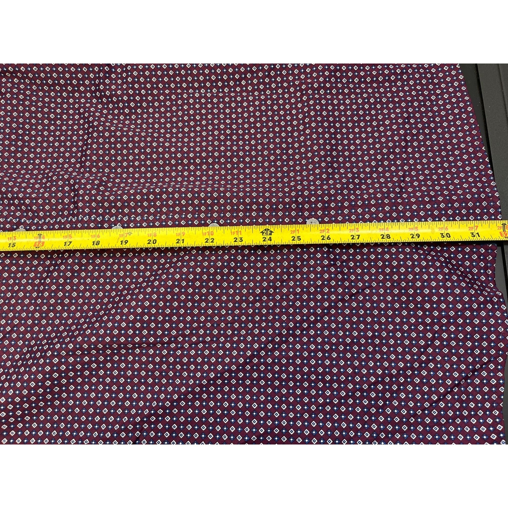 Other Tahari Men's Burgundy Stretch Shirt/Button Up Sz M SKU 4068 Size US M / EU 48-50 / 2 - 10 Thumbnail