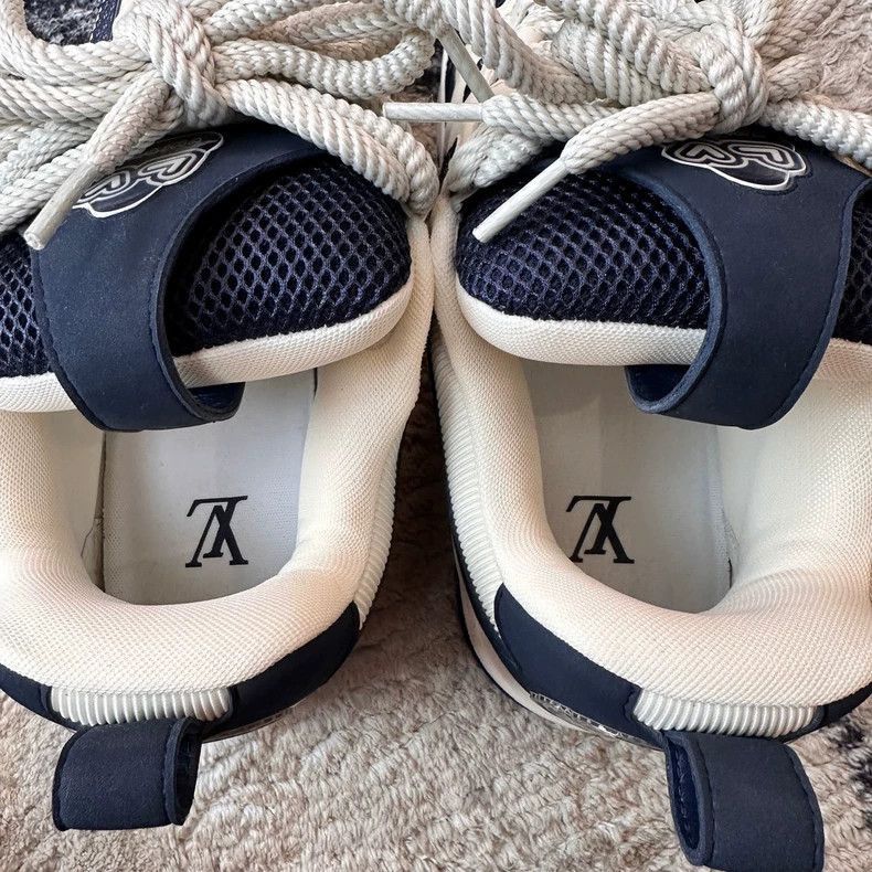 Louis Vuitton Louis Vuitton White Blue Skate Sneakers Size 41-2508 Size US 10 / EU 43 - 4 Thumbnail