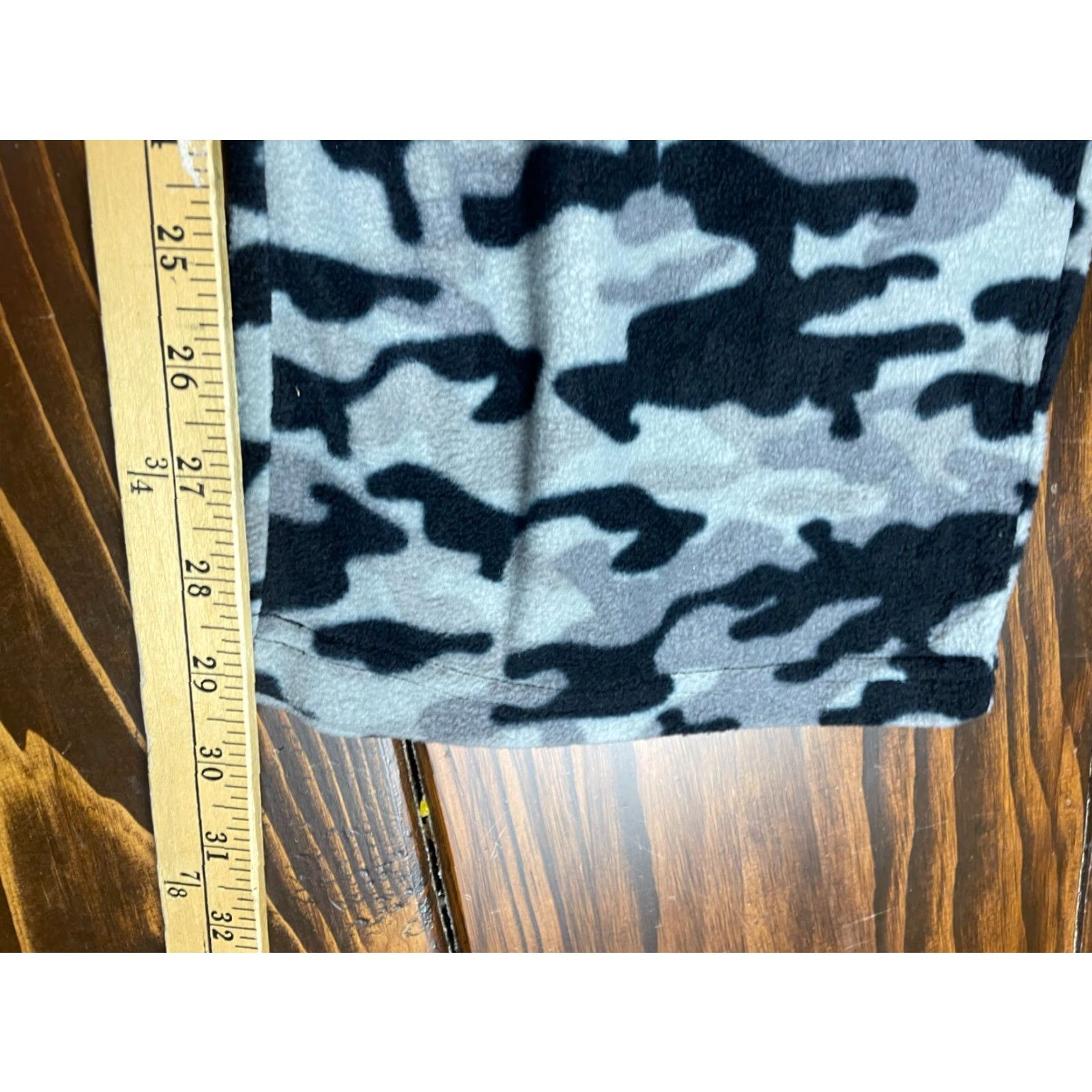 Vintage Northcrest Pants Mens Size M 38-40 Black Gray Camo Fleece Pajama Sweatpants Casual Reg Size US 31 - 5 Thumbnail
