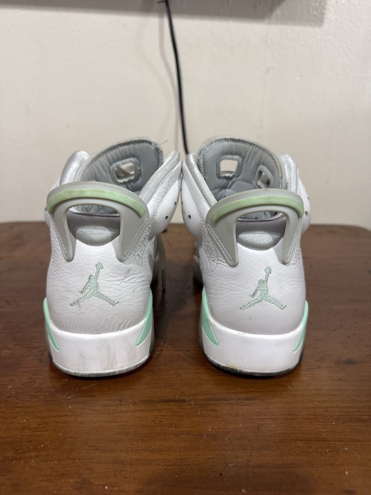 Jordan Brand Jordan 6 Mint Foam Size US 9 / IT 39 - 4 Thumbnail