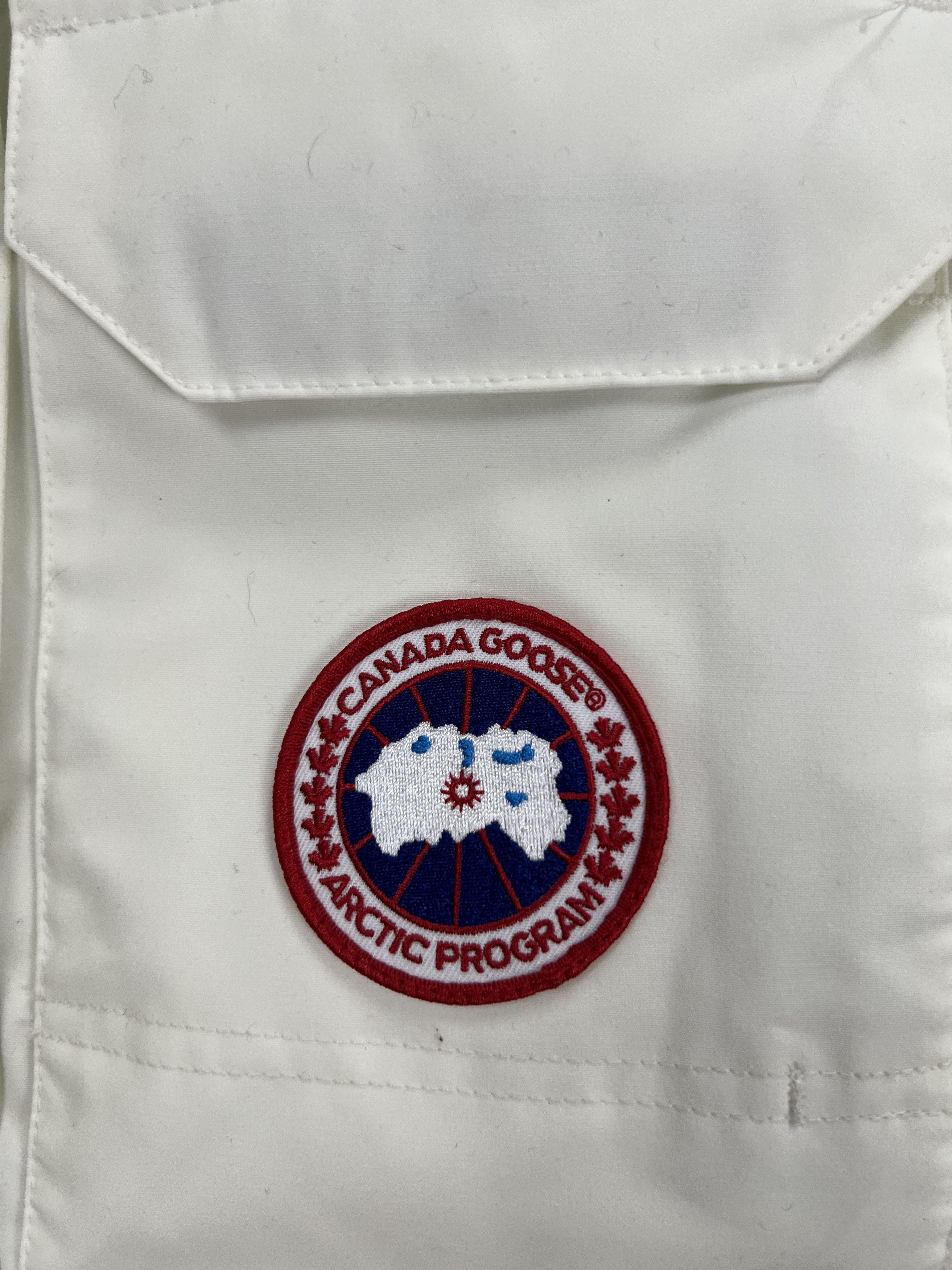 Canada Goose Canada Goose expidition parka new size M Size M / US 6-8 / IT 42-44 - 3 Thumbnail