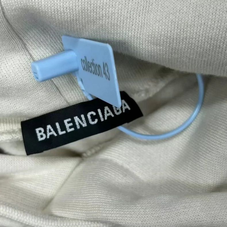 Balenciaga Balenciaga Off-white solid fleece hooded pullover Size US S / EU 44-46 / 1 - 3 Thumbnail