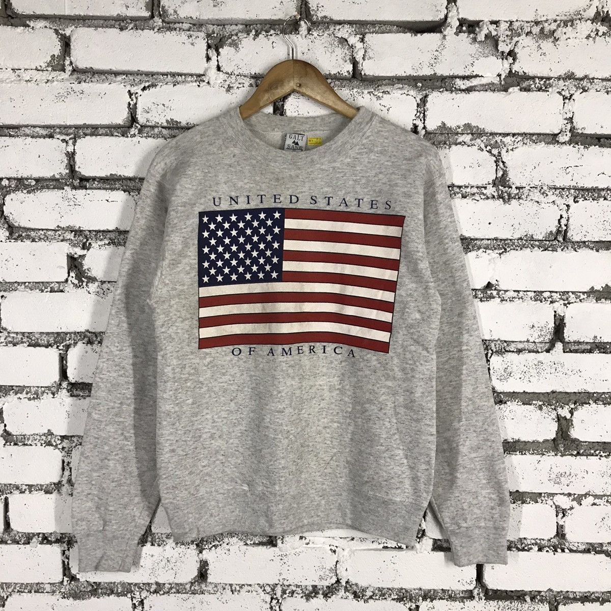 VINTAGE 90s UNITED STATUS OF AMERICA SWEATSHIRT