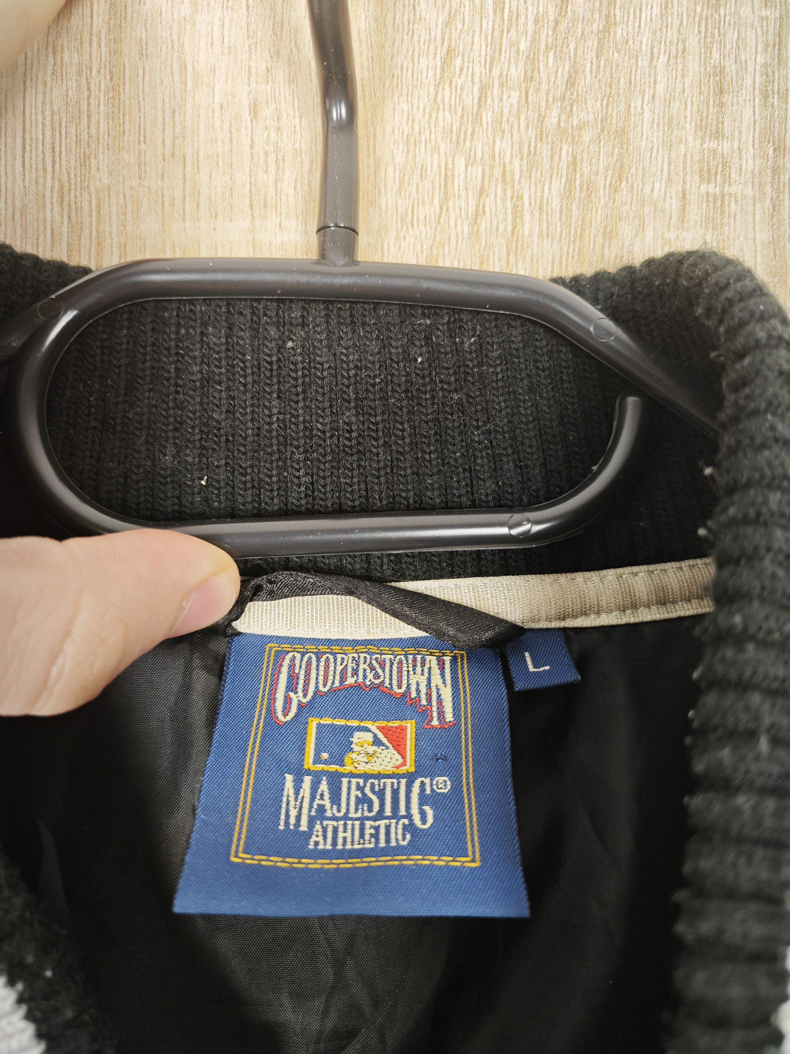 Cooperstown Collection × Majestic vintage yankees bomber Size US L / EU 52-54 / 3 - 7 Thumbnail