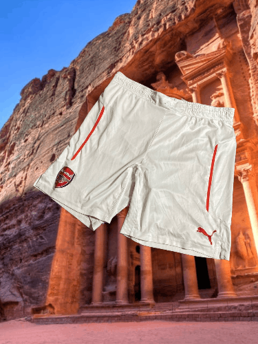 Puma × Vintage Vintage Puma National Team Soccer Shorts Size US 32 / EU 48 - 1 Thumbnail