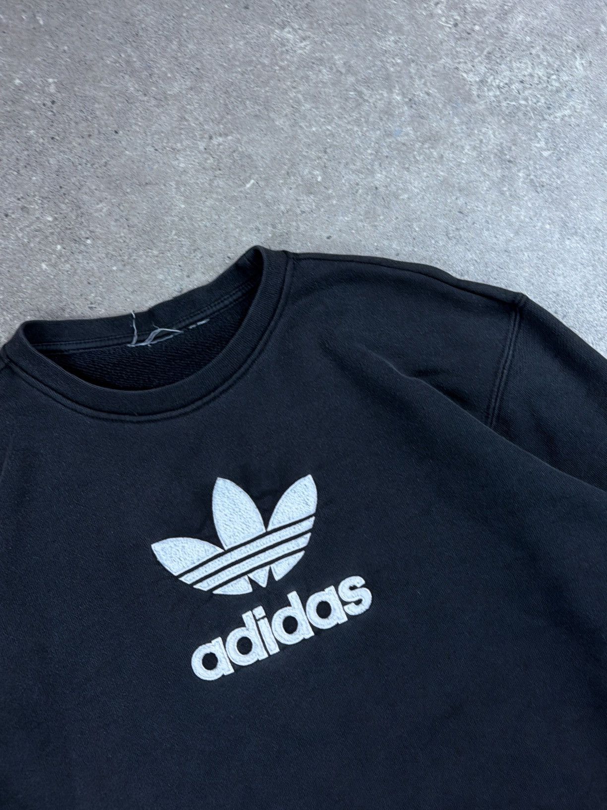 Adidas Vintage Adidas Big Logo Boxy Sweatshirt Size US S / EU 44-46 / 1 - 2 Thumbnail