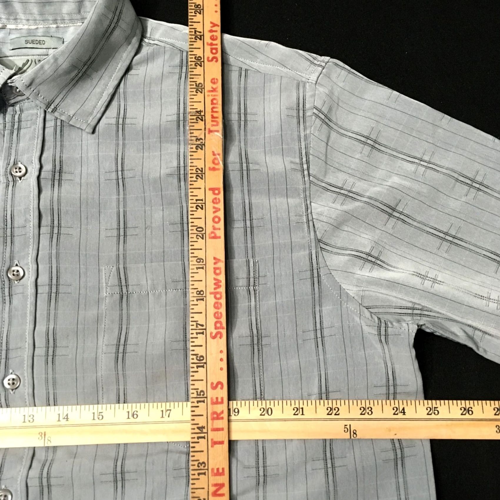 Vintage Bruno Shirt Italy gray XL Mens Long Sleeve Button-Up Collared Striped Suede Microfiber Casual Workwear Autumn Winter 2010s Size US XL / EU 56 / 4 - 5 Thumbnail