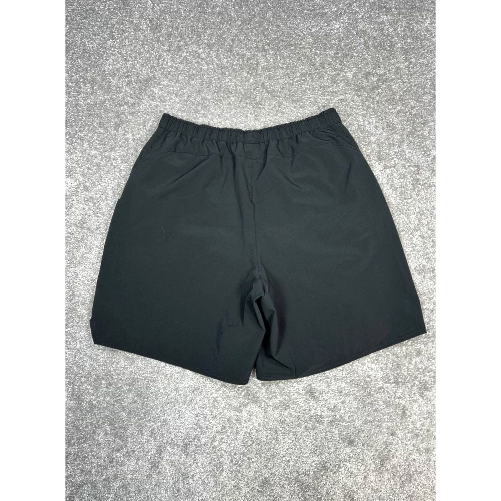 Vintage REI Co Op Athletic Shorts Womens Medium Black Elastic Waist Drawstring Training Size 32" / US 10 / IT 46 - 2 Thumbnail