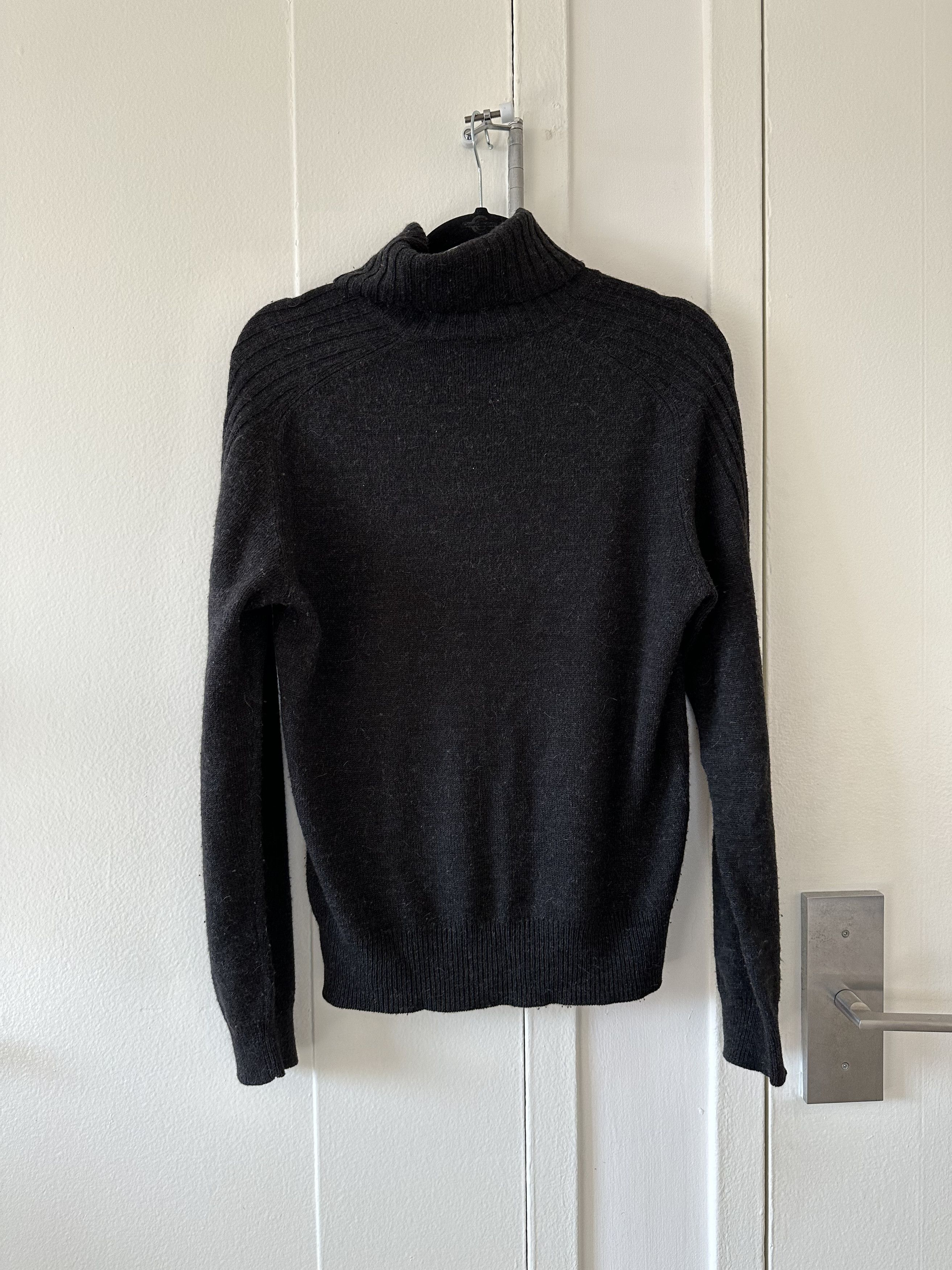 Dries Van Noten Dries Van Noten Wool Turtleneck Size US M / EU 48-50 / 2 - 5 Thumbnail
