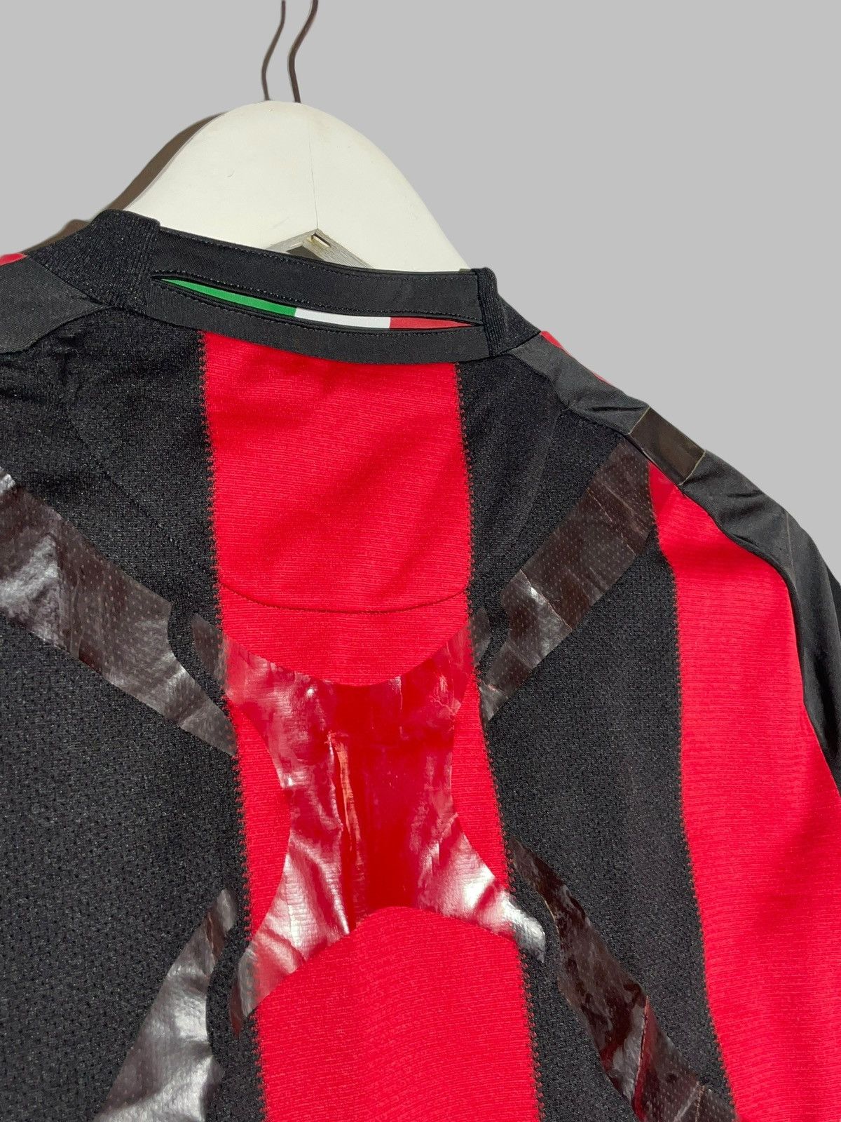 Adidas AC Milan Adidas Techfit 2010/11 Football Shirt Player Issue Size US L / EU 52-54 / 3 - 13 Thumbnail