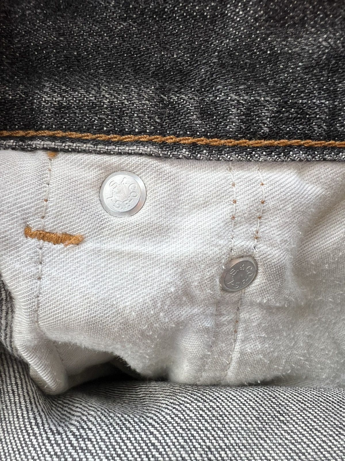 Levi's VINTAGE LEVIS 502 DISTRESS JEAN Size US 32 / EU 48 - 21 Thumbnail