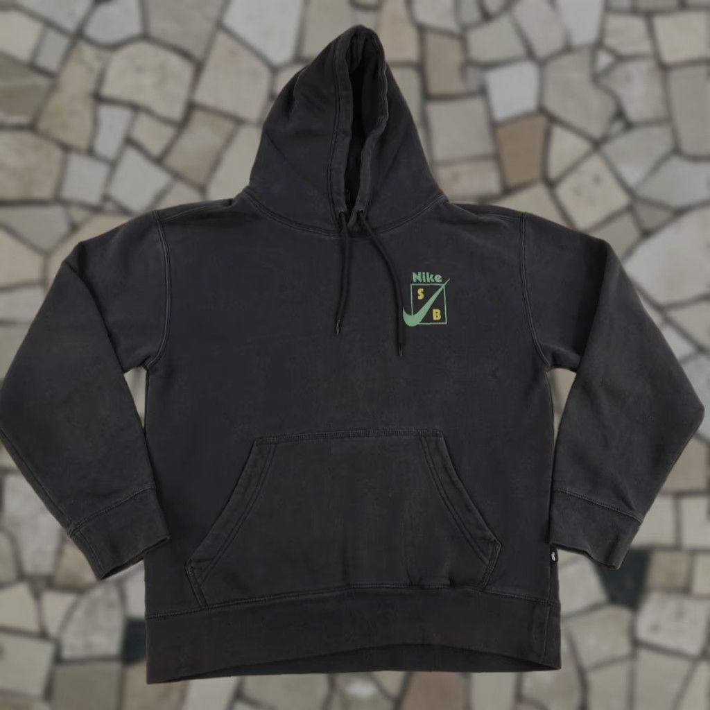 Nike Nike SB Hoodie Mens Small Black Swoosh Pullover Sweatshirt Big Logo Regualr Fit Knit Cotton Polyester Size US S / EU 44-46 / 1 - 1 Thumbnail