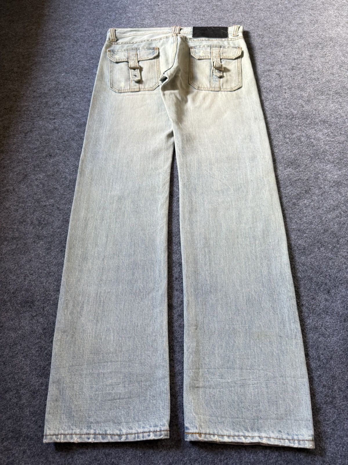 ABAHOUSE × Japanese Brand Abahouse Japan Distressed Flapped Pocket Light Wash Jeans Size US 30 / EU 46 - 2 Thumbnail