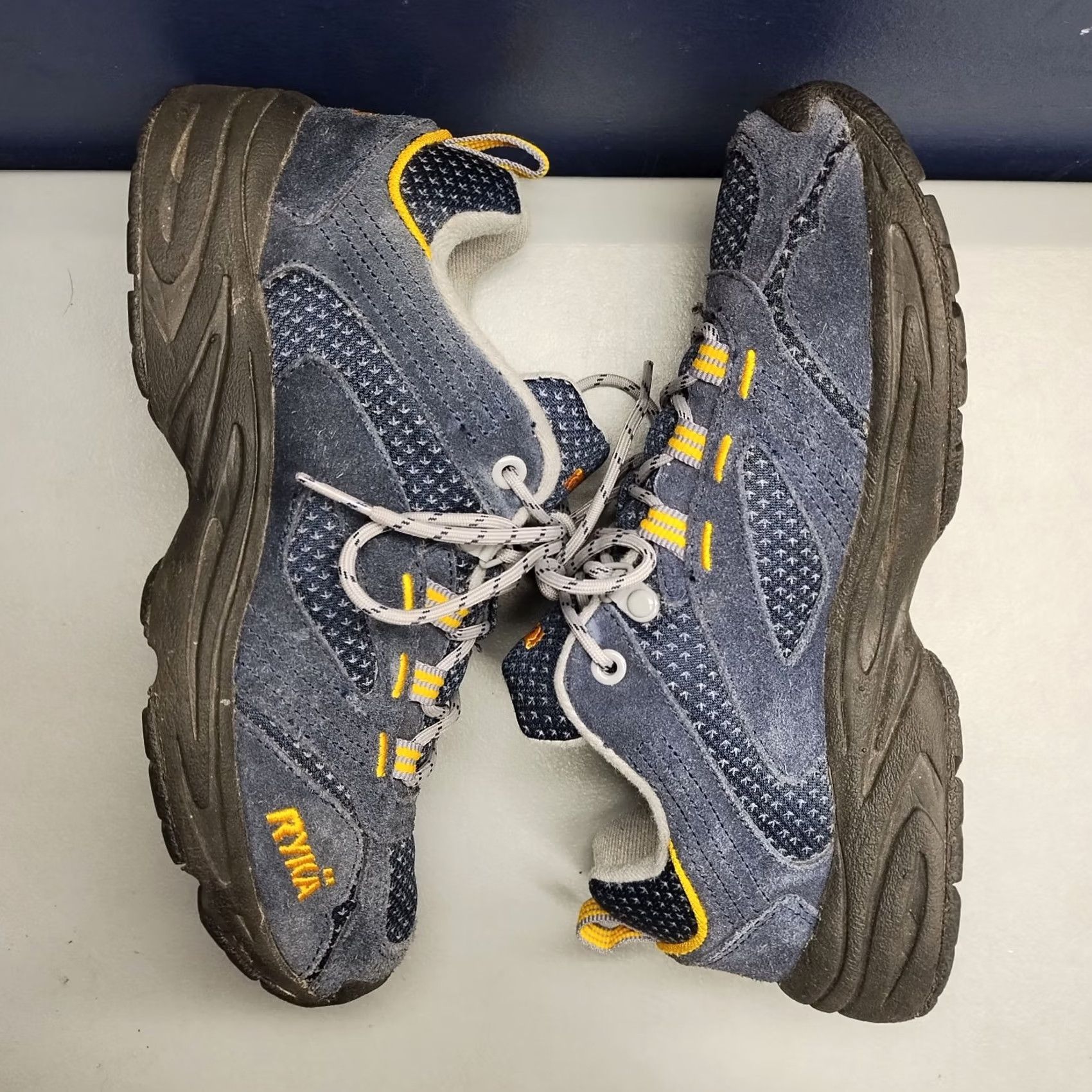 Vintage Ryka Outdoor Walking Sneakers Womens US Size 6.5M Multi Suede Low Top Lace Up Size M / US 6-8 / IT 42-44 - 3 Thumbnail