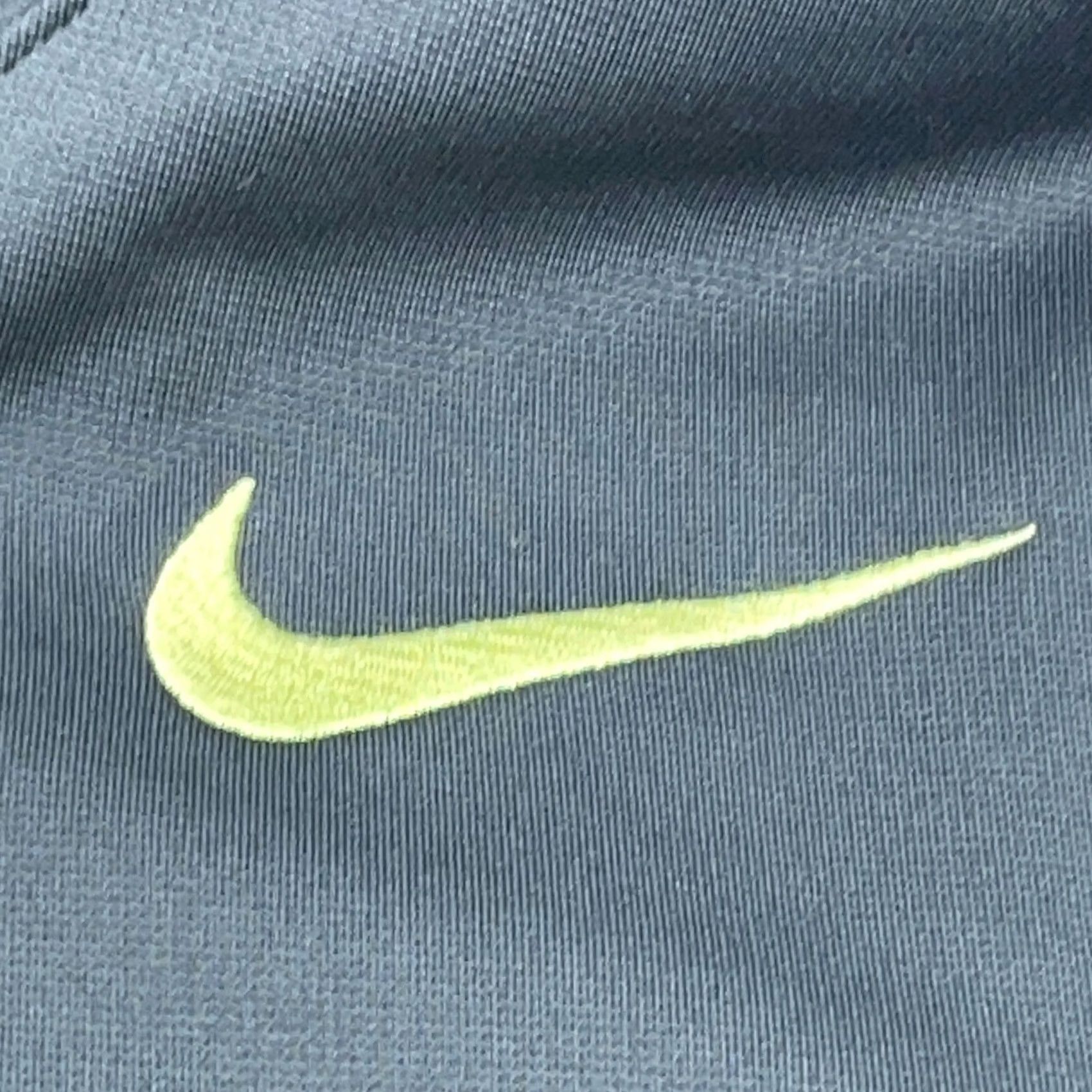 Nike Nike Hoodie Men Small Gray Yellow Sweatshirt Swoosh Therma Performance Pullover Zip Hoodie Front Logo 90s Grunge Retro American Classic Size US S / EU 44-46 / 1 - 5 Thumbnail