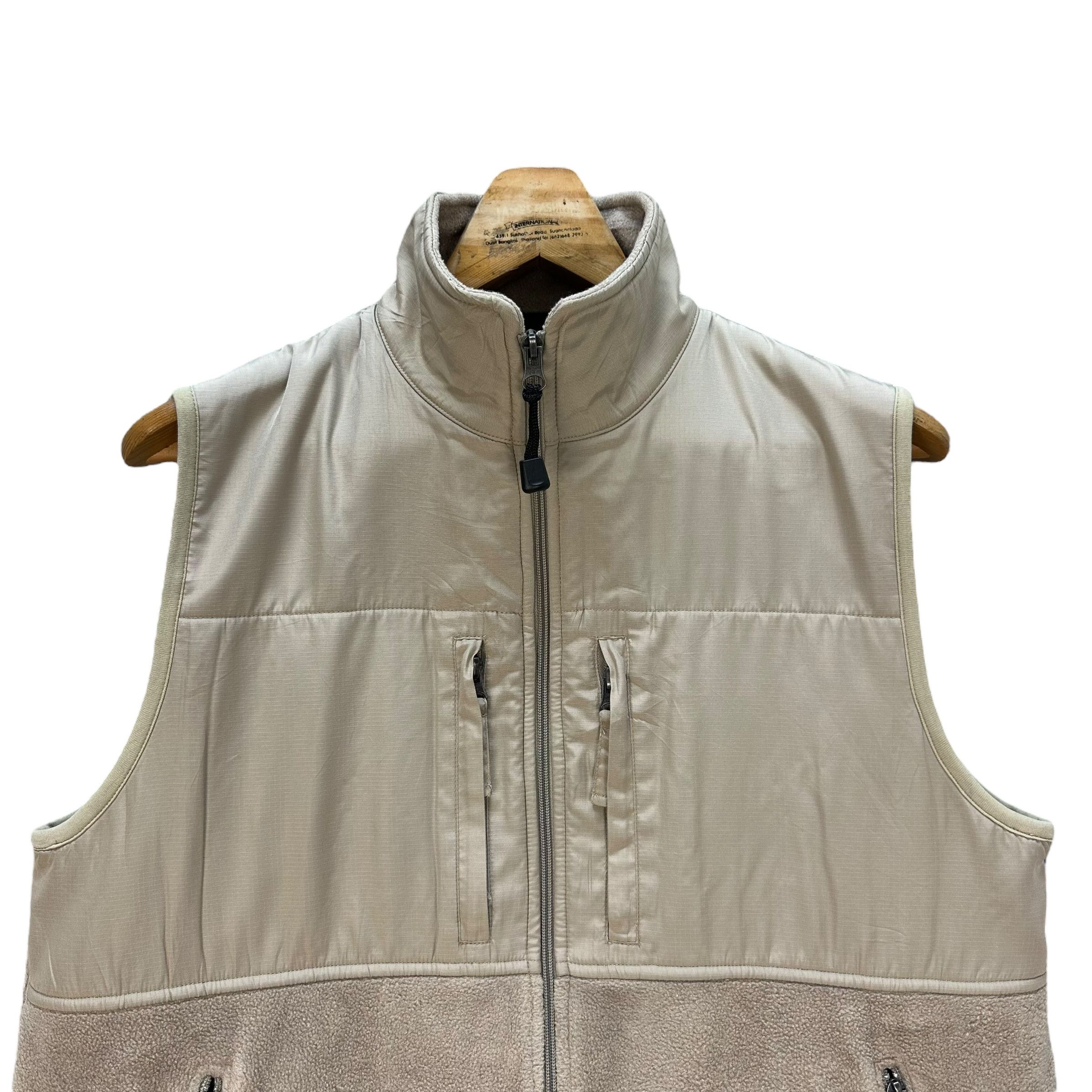 Benetton BENETTON FORMULA 1 FLEECE HYBRID VEST #9021-49 Size US L / EU 52-54 / 3 - 2 Thumbnail