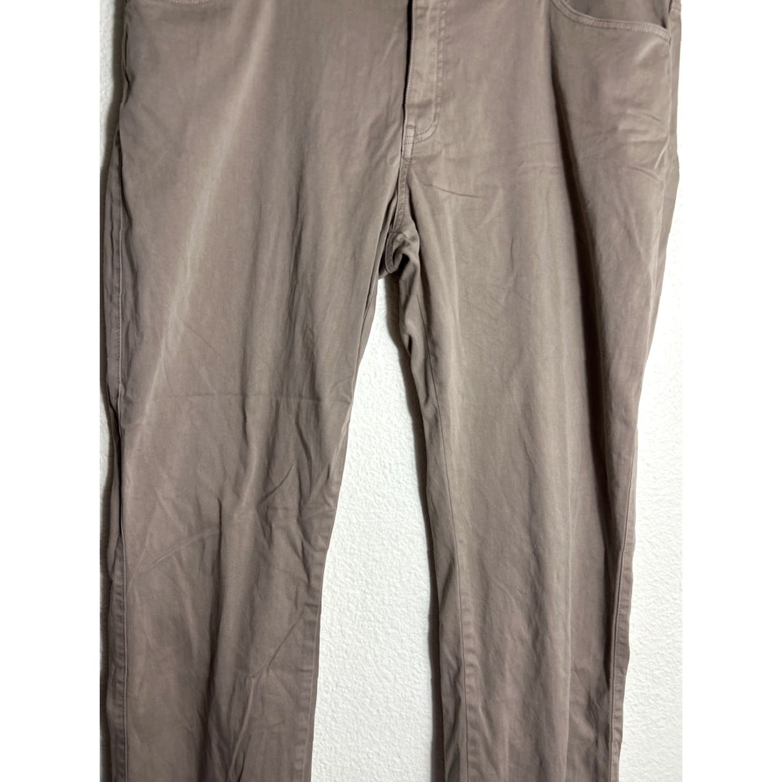 Peter Millar Peter Millar Ultimate Sateen 5-Pocket Pants Mens 42x31 Beige Khaki 5 Pocket Chino Casual Formal Business Travel Wedding Size US 42 / EU 58 - 3 Thumbnail