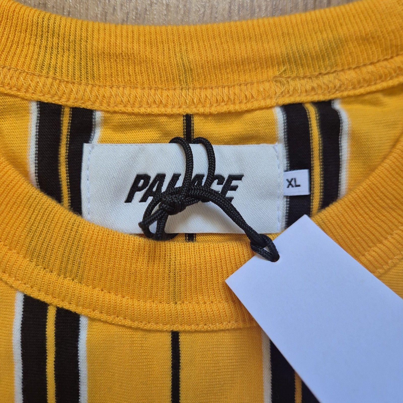 Palace Palace Vertical Stripe T-Shirt Yellow XL Brand New FW22 Size US XL / EU 56 / 4 - 3 Thumbnail