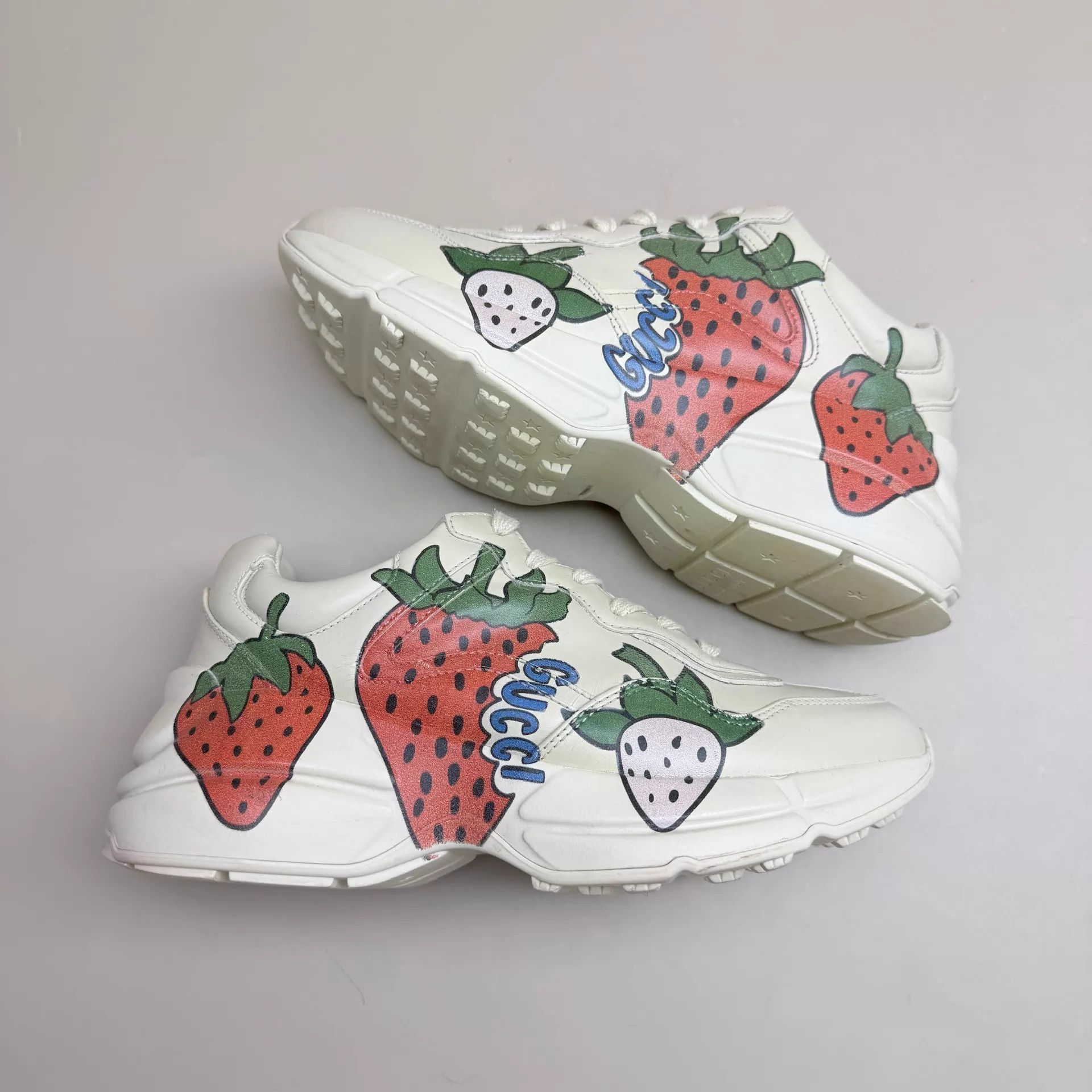 Gucci GUCCI Strawberry Print Dad Shoes Women's 35 95 New Size US 4.5 / IT 34.5 - 4 Thumbnail
