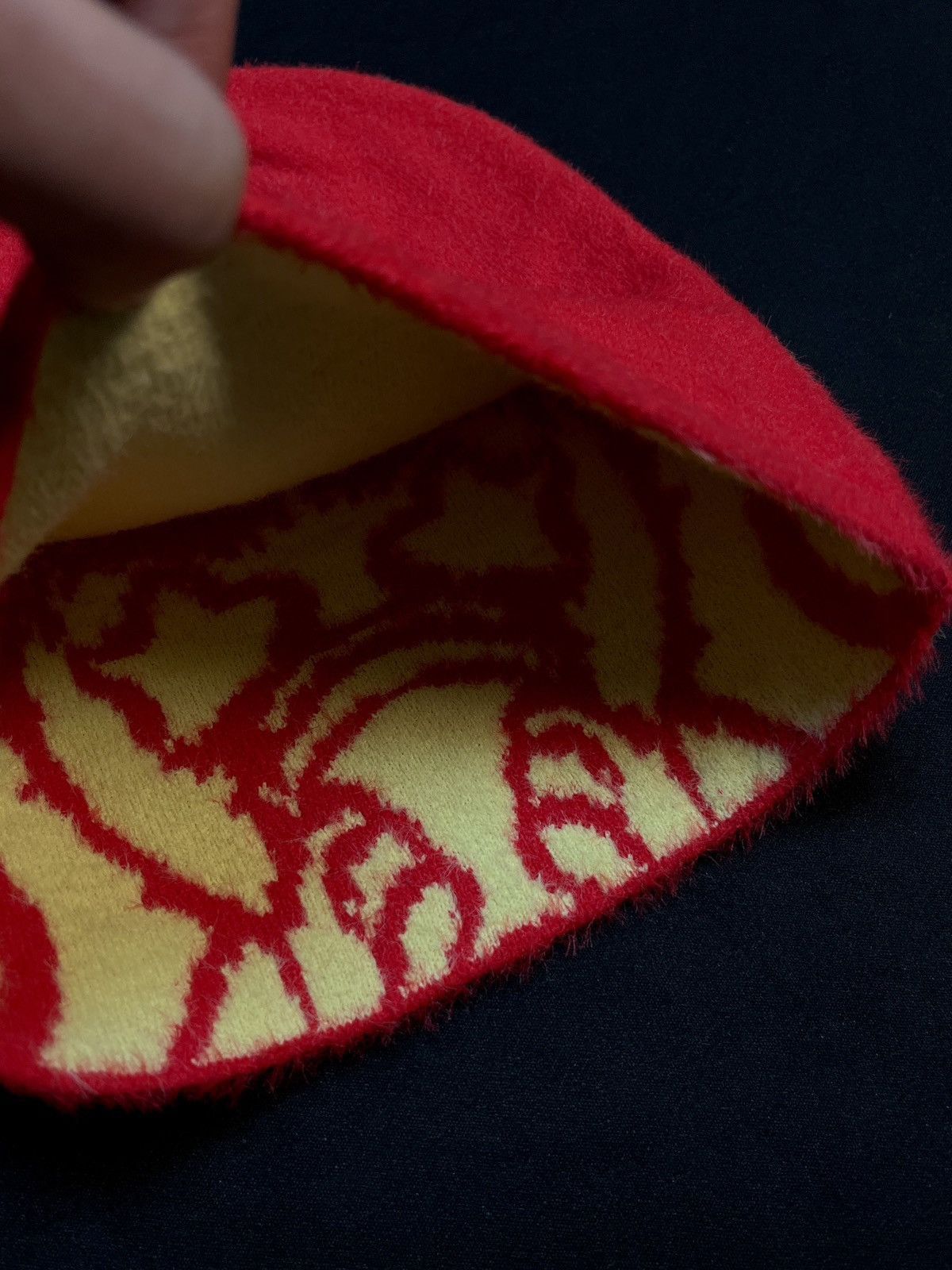 Japanese Brand Chief Keef Glo Graphic No Cuff Red Mohair Beanie Hat OS Size ONE SIZE - 5 Thumbnail
