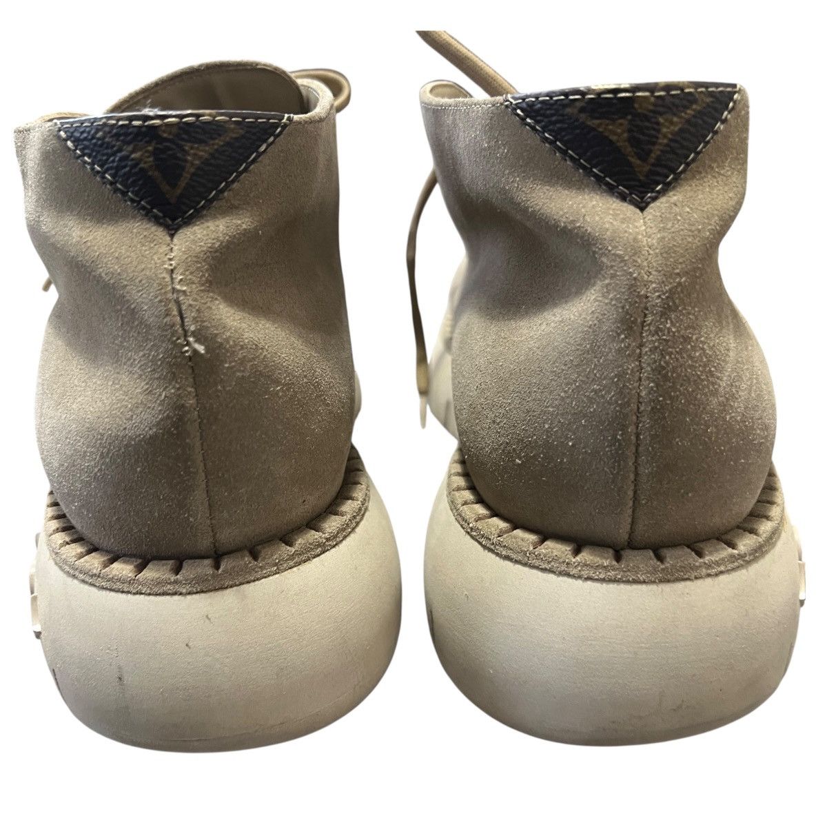 Louis Vuitton LOUIS VUITTON 2021 Monogram Sneakers Size US 10 / EU 43 - 3 Thumbnail