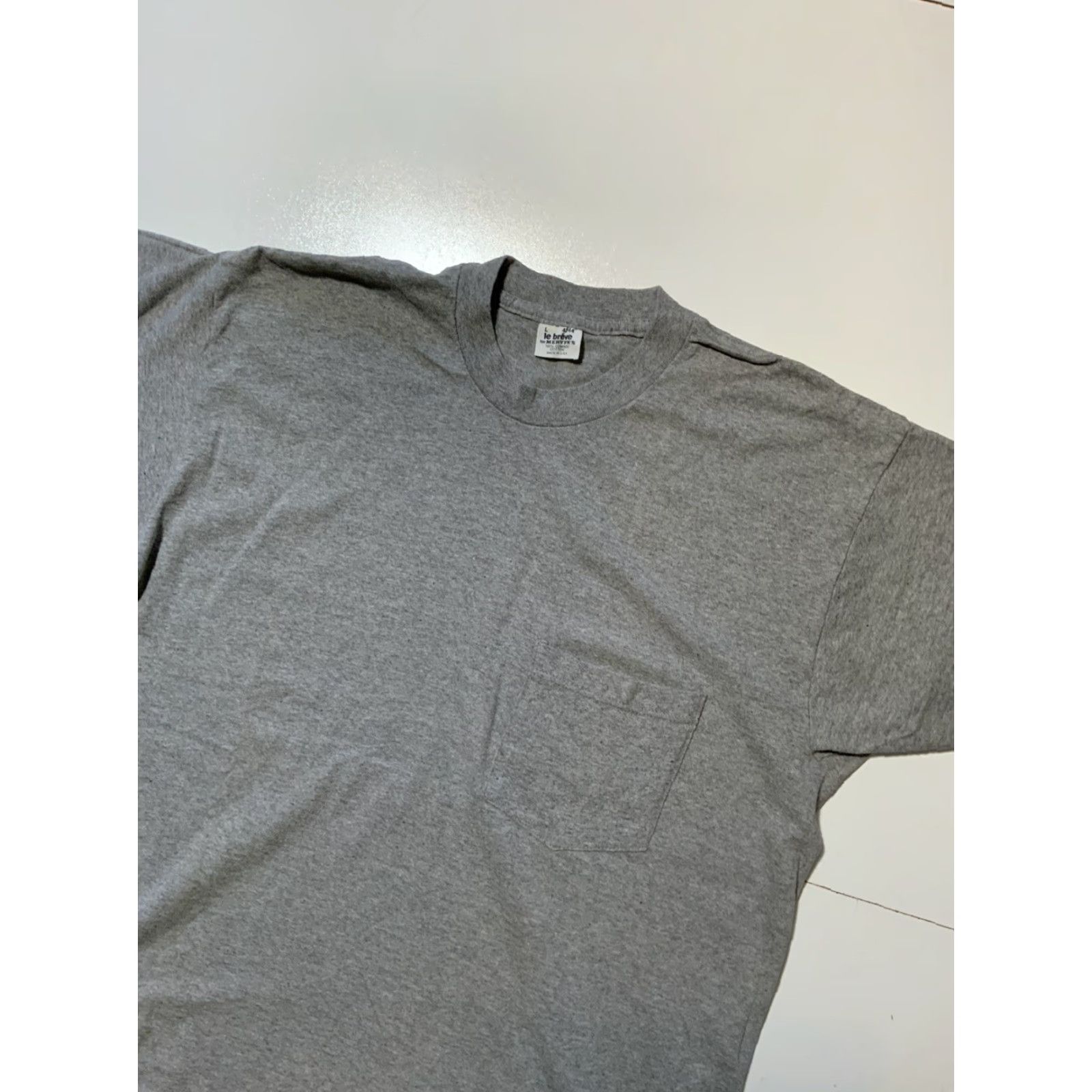 Vintage VINTAGE Le Breve For Mervyn’s Pocket Blank T-Shirt LG Gray 1990s Cotton Made In USA Crewneck Mens Size US L / EU 52-54 / 3 - 3 Thumbnail