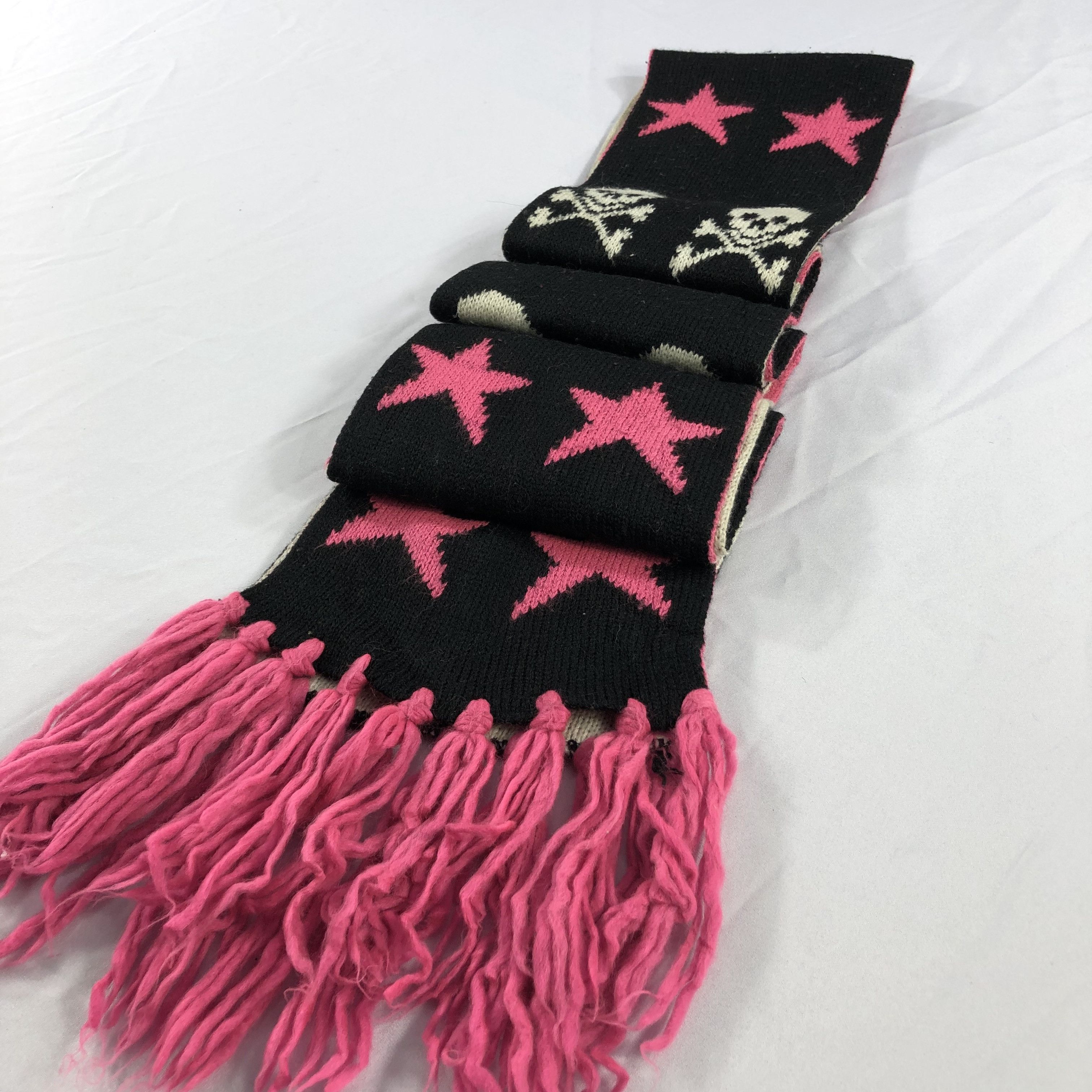 Seditionaries Skull and Crossed Bones Wool Scarf Muffler V992 Size ONE SIZE - 2 Thumbnail